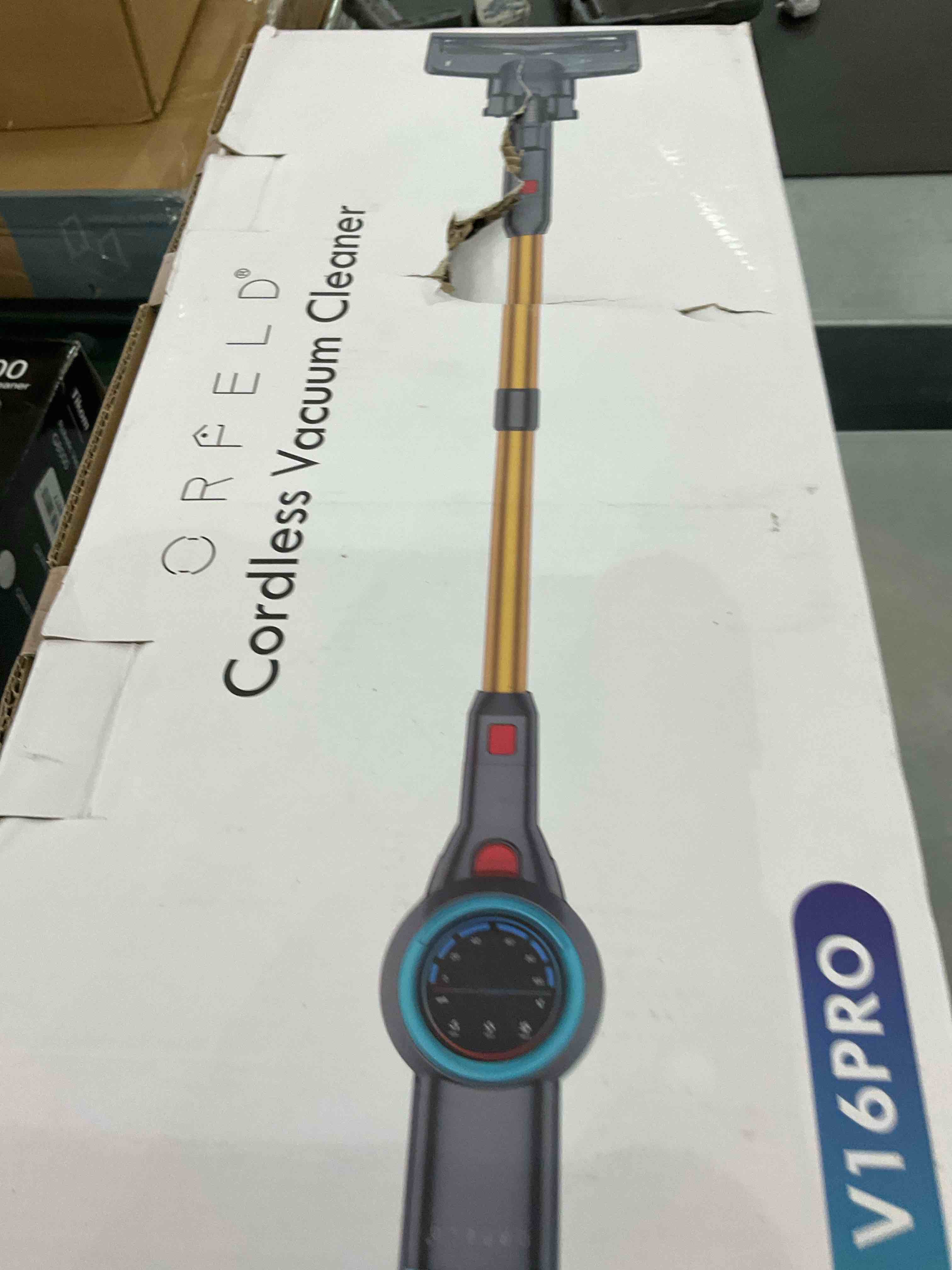 https://s3.amazonaws.com/lotting-images-prod/BargainHunt/EXS01041812_1708357467131.jpeg