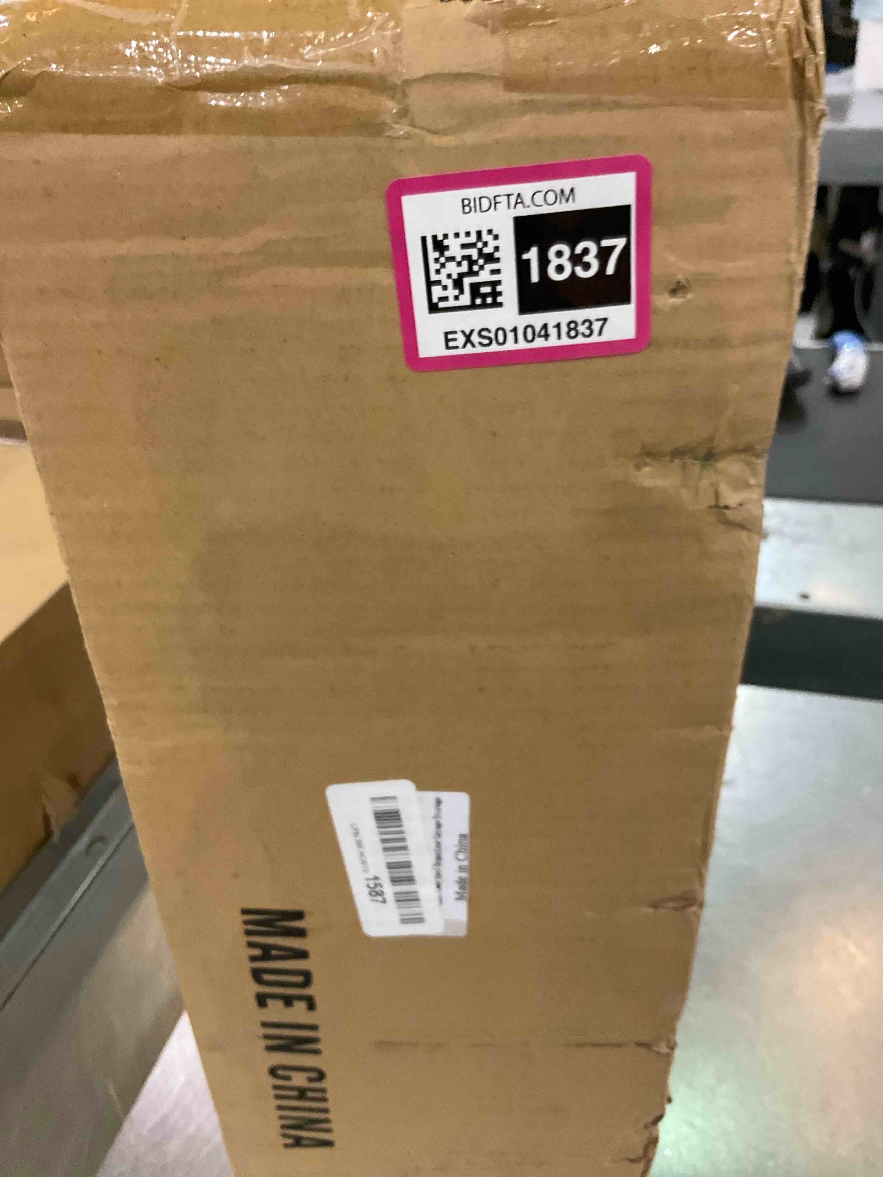 https://s3.amazonaws.com/lotting-images-prod/BargainHunt/EXS01041837_1708371994555.jpeg