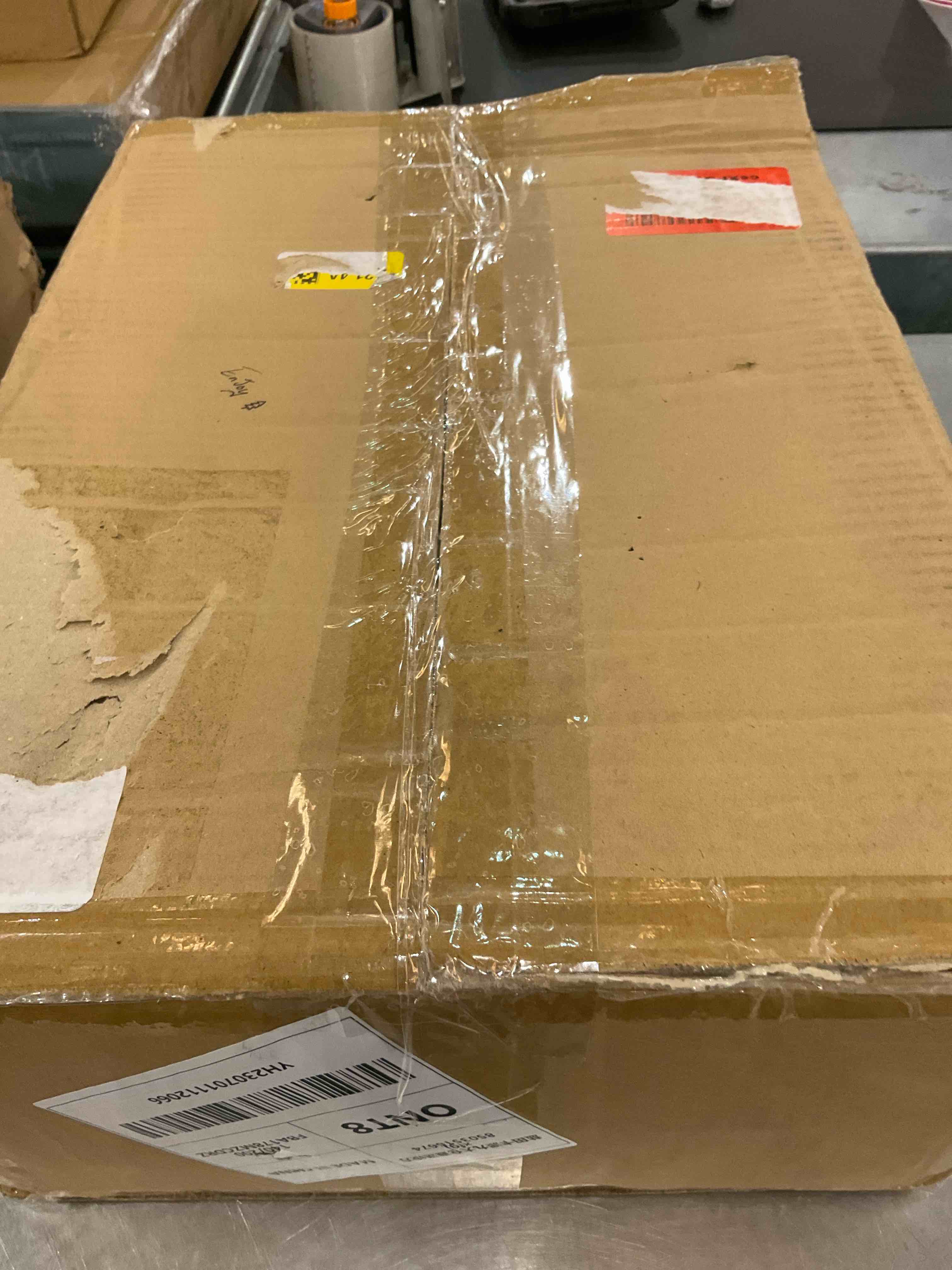 https://s3.amazonaws.com/lotting-images-prod/BargainHunt/EXS01041837_1708372042970.jpeg