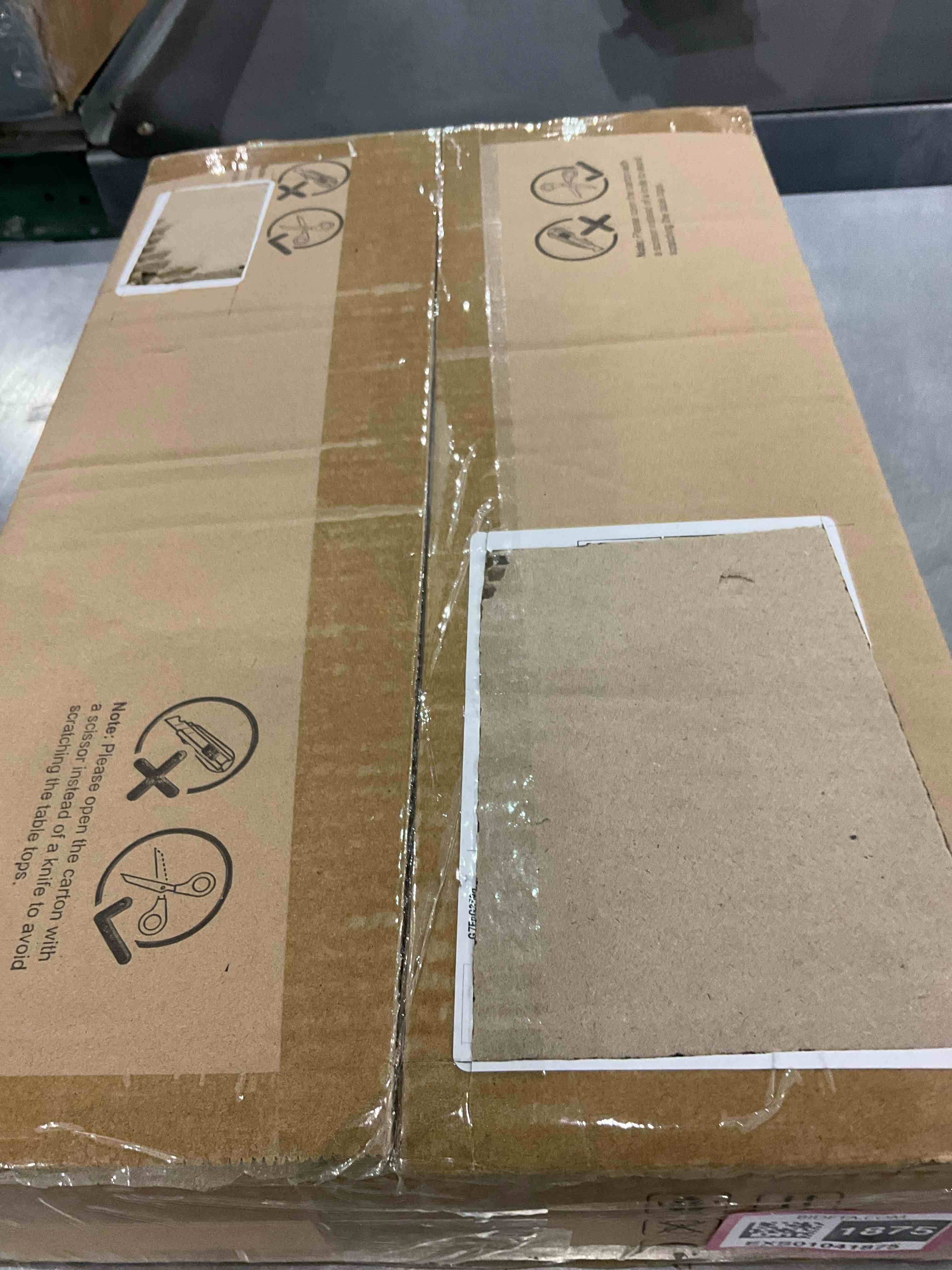 https://s3.amazonaws.com/lotting-images-prod/BargainHunt/EXS01041875_1708431831607.jpeg