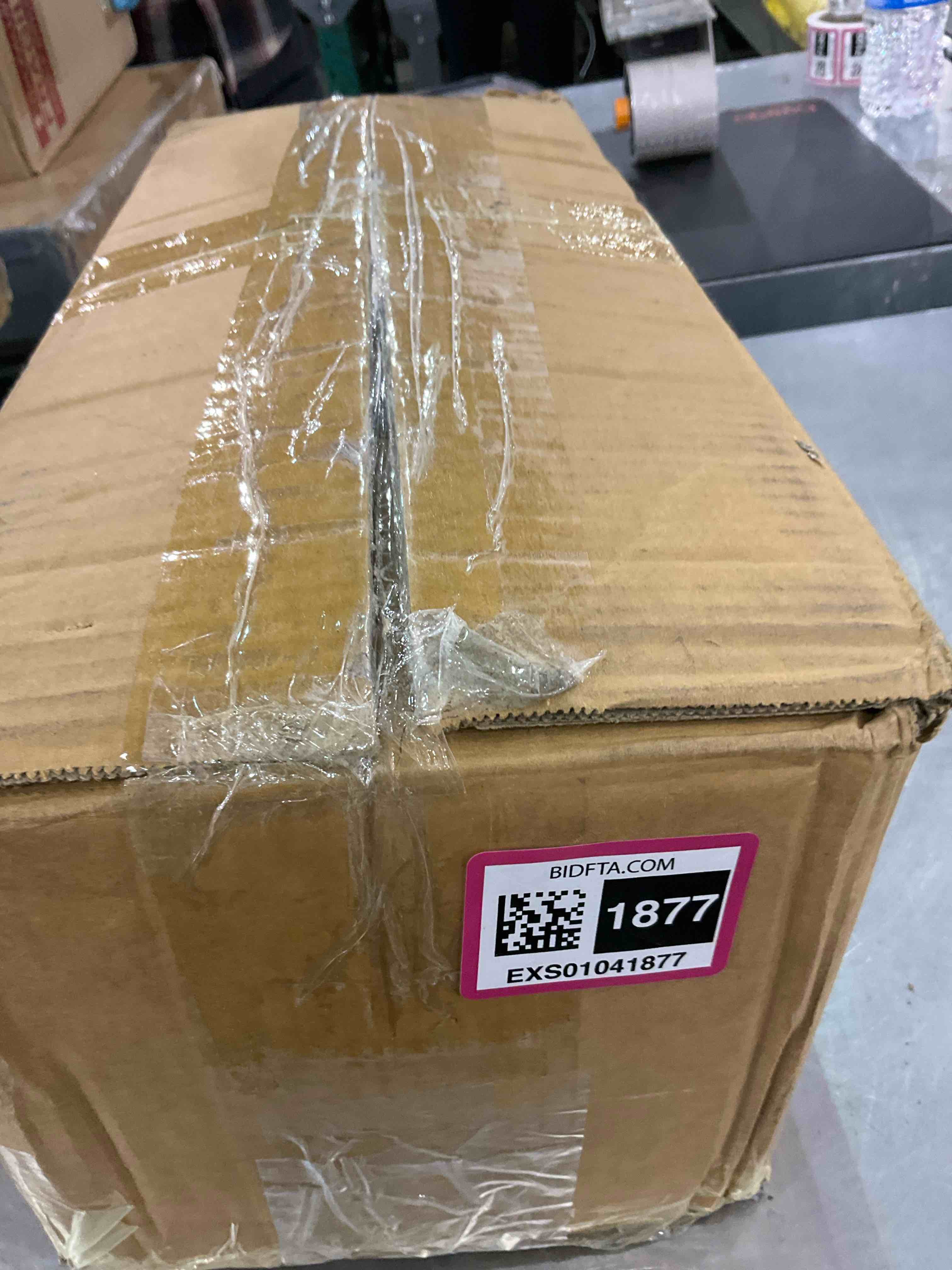 https://s3.amazonaws.com/lotting-images-prod/BargainHunt/EXS01041877_1708431634528.jpeg