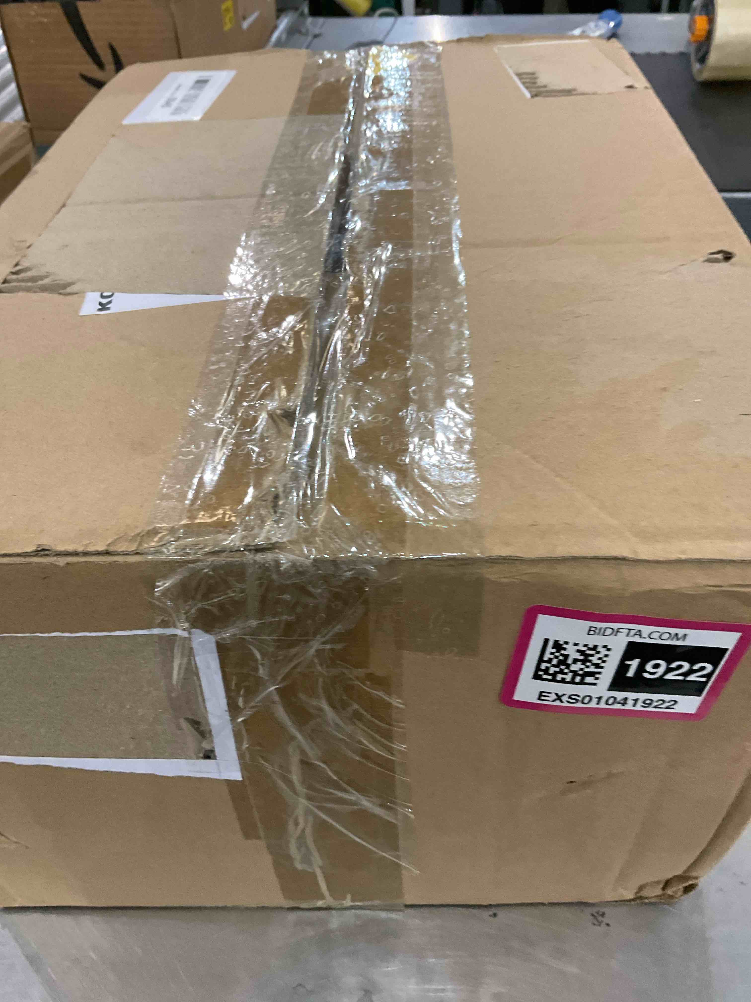 https://s3.amazonaws.com/lotting-images-prod/BargainHunt/EXS01041922_1708444035152.jpeg