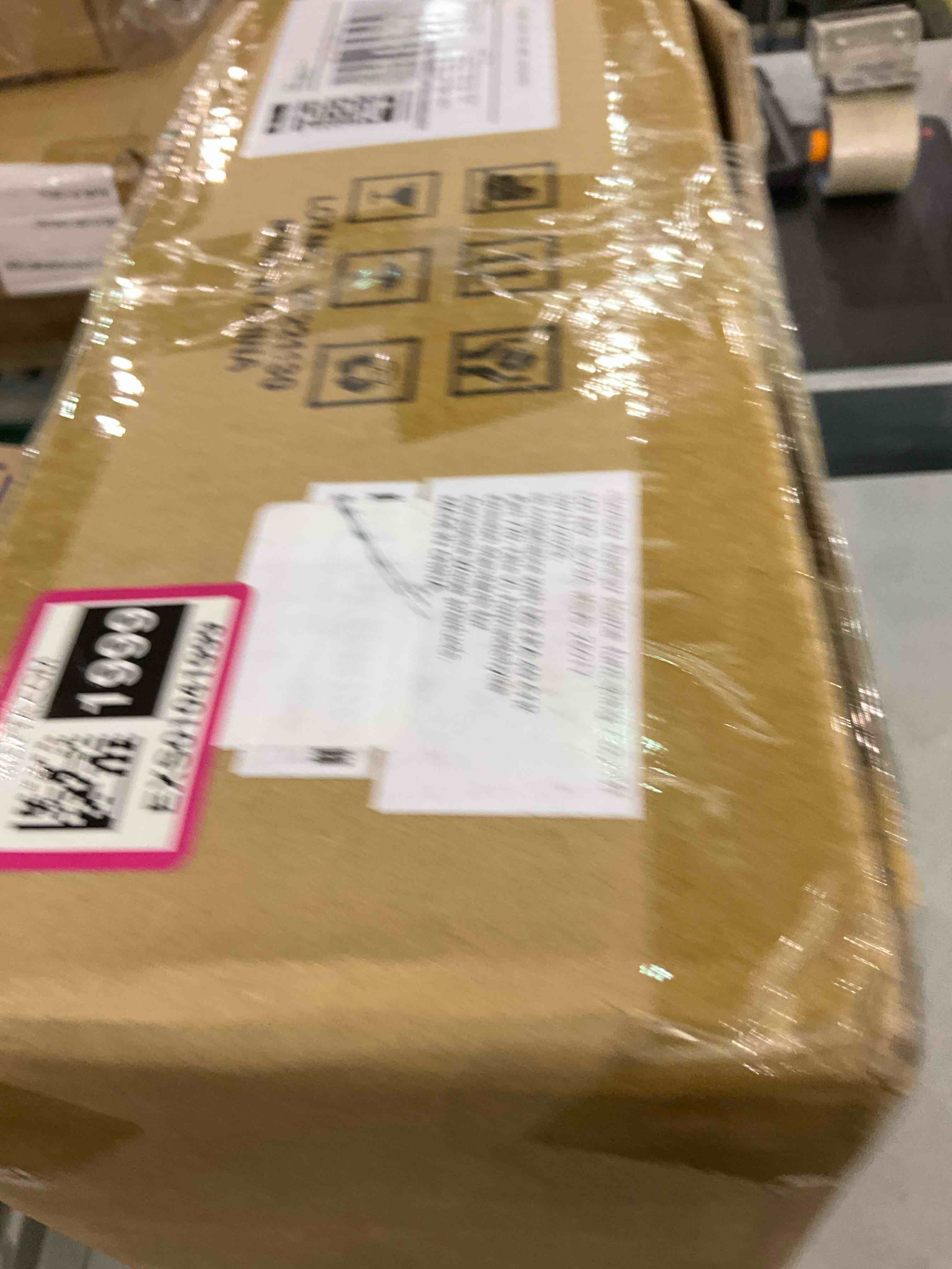 https://s3.amazonaws.com/lotting-images-prod/BargainHunt/EXS01041999_1708607443964.jpeg