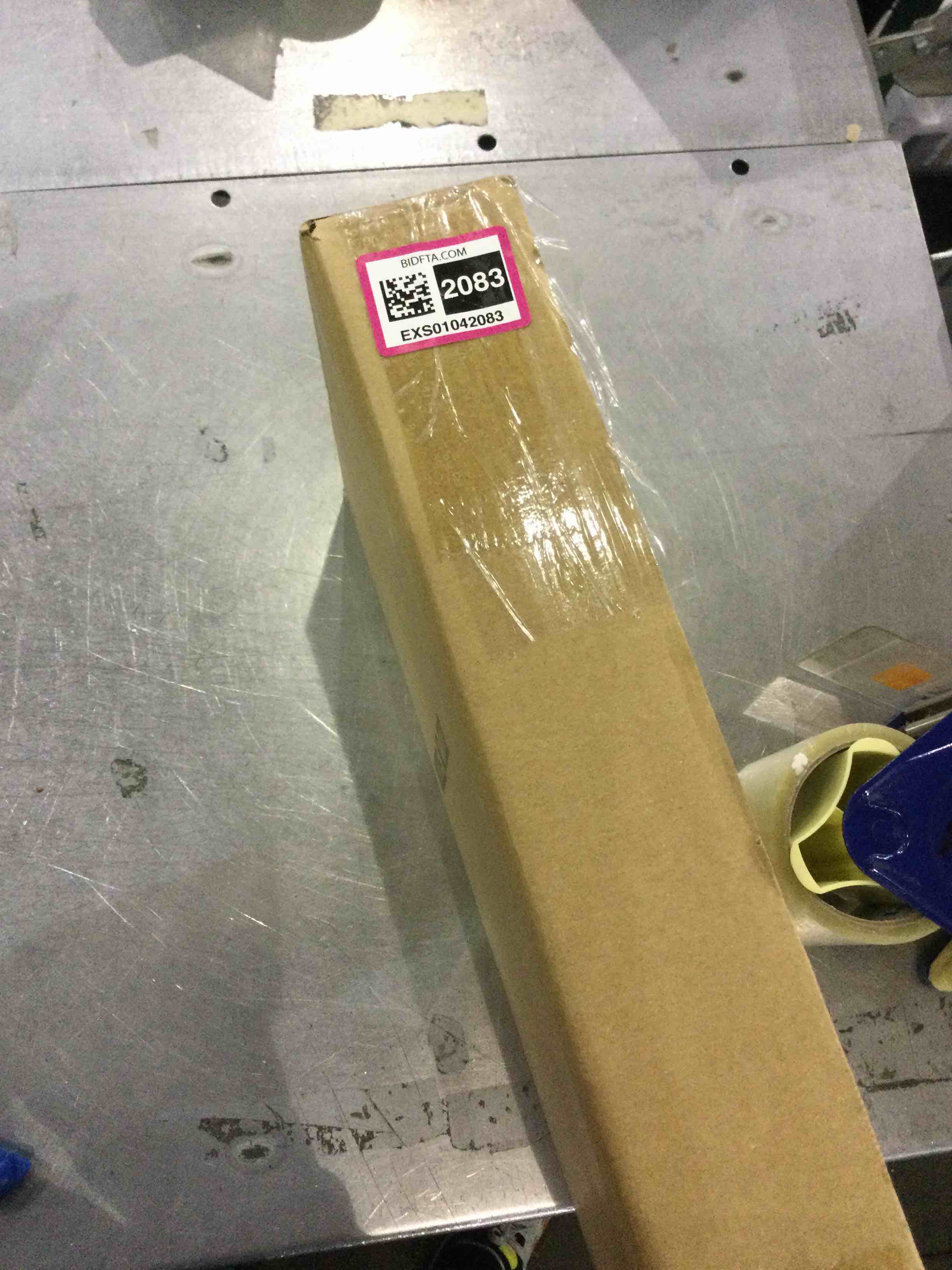https://s3.amazonaws.com/lotting-images-prod/BargainHunt/EXS01042083_1707768516489.jpeg