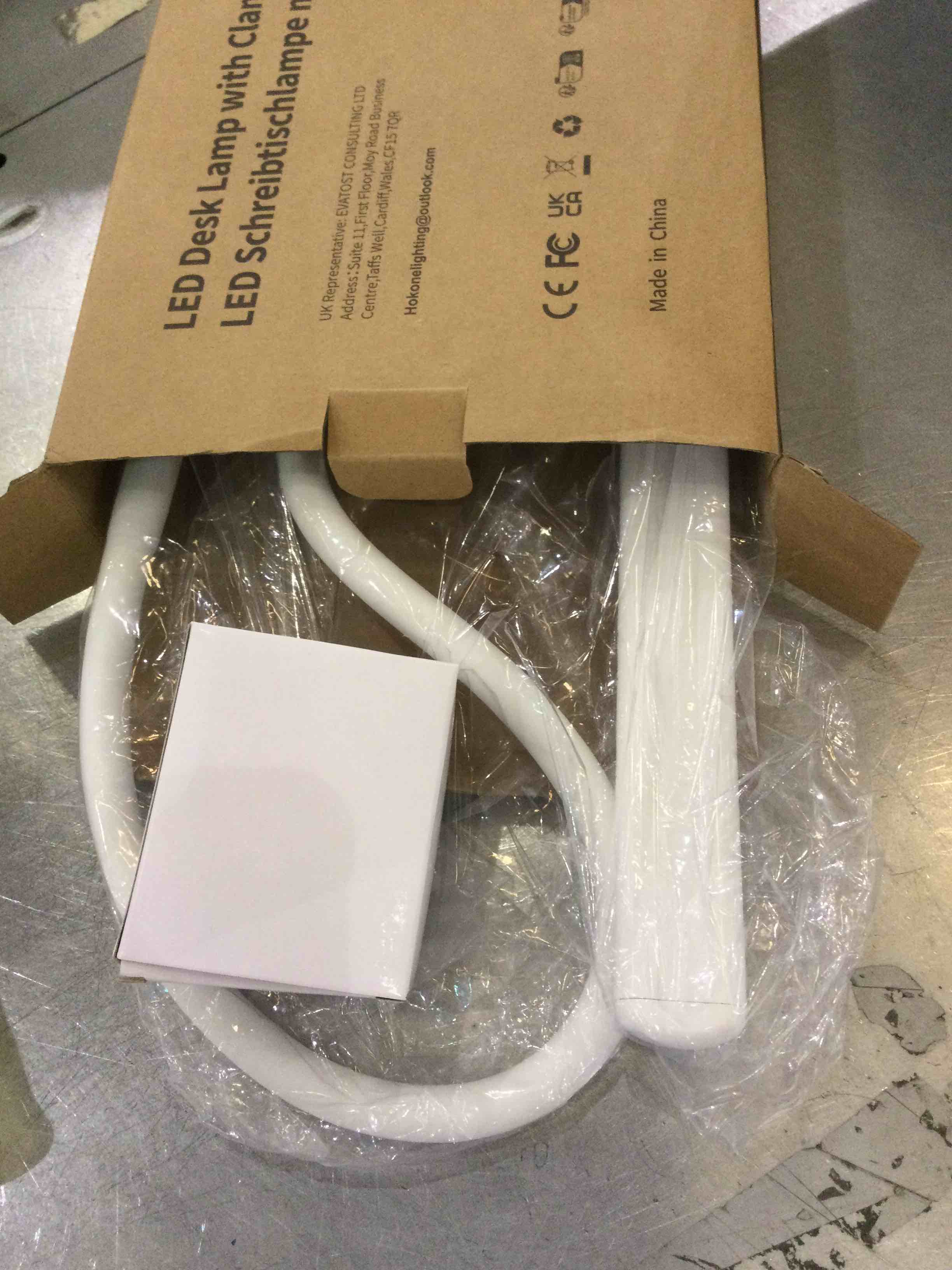 https://s3.amazonaws.com/lotting-images-prod/BargainHunt/EXS01042268_1707852272983.jpeg