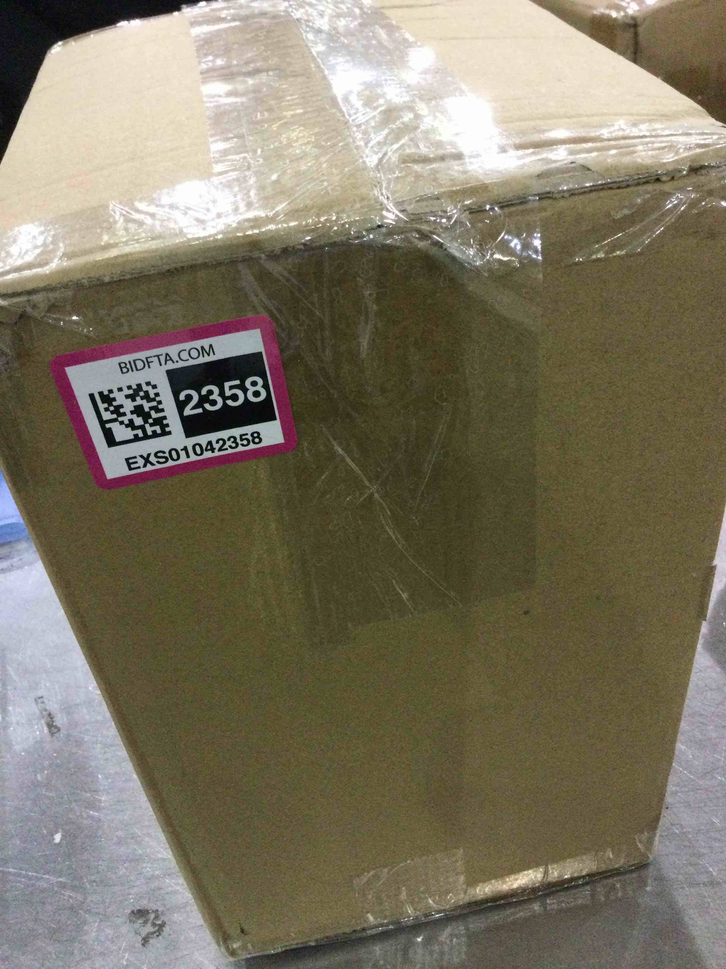 https://s3.amazonaws.com/lotting-images-prod/BargainHunt/EXS01042358_1707918230869.jpeg