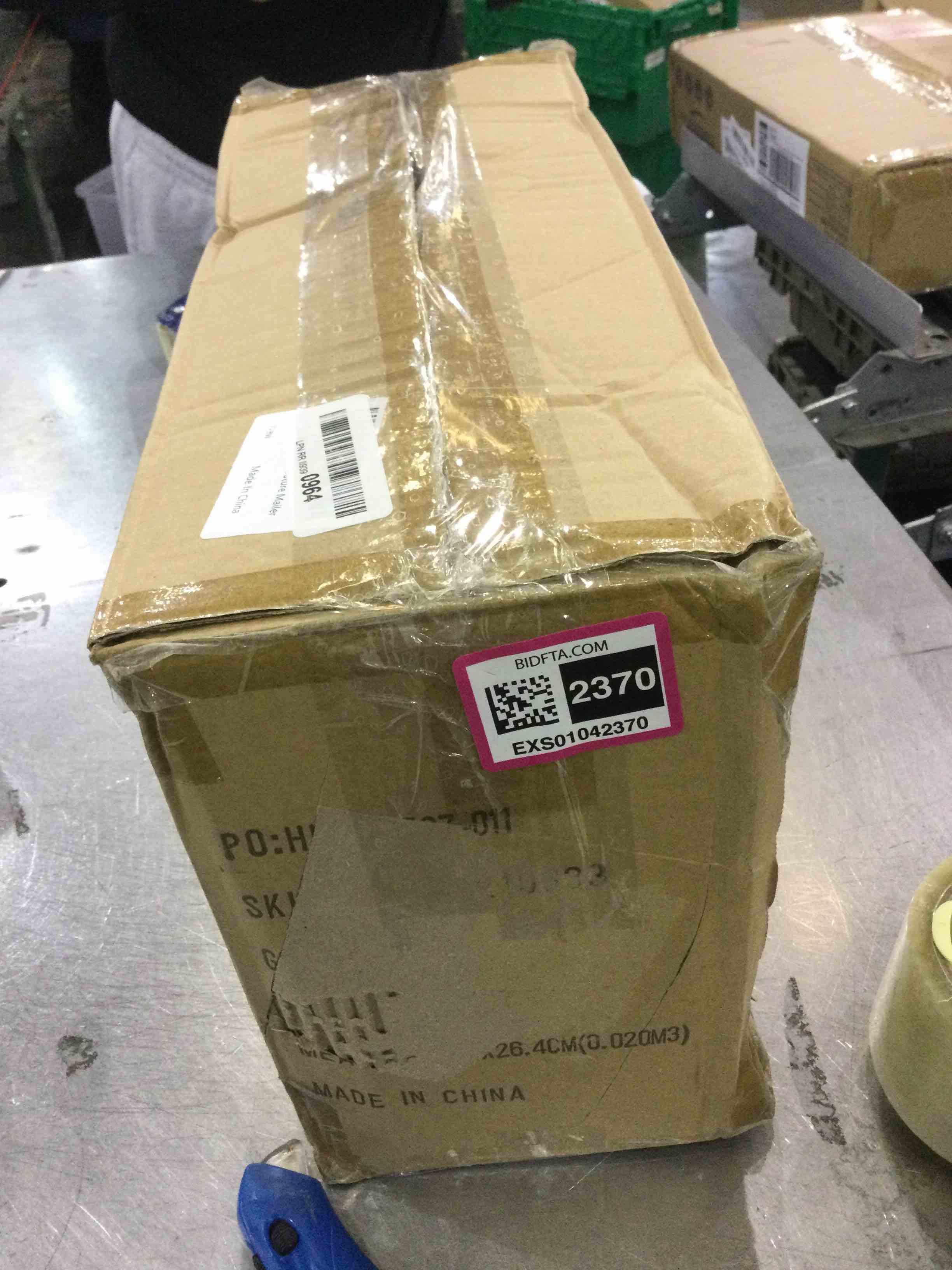 https://s3.amazonaws.com/lotting-images-prod/BargainHunt/EXS01042370_1707921145003.jpeg