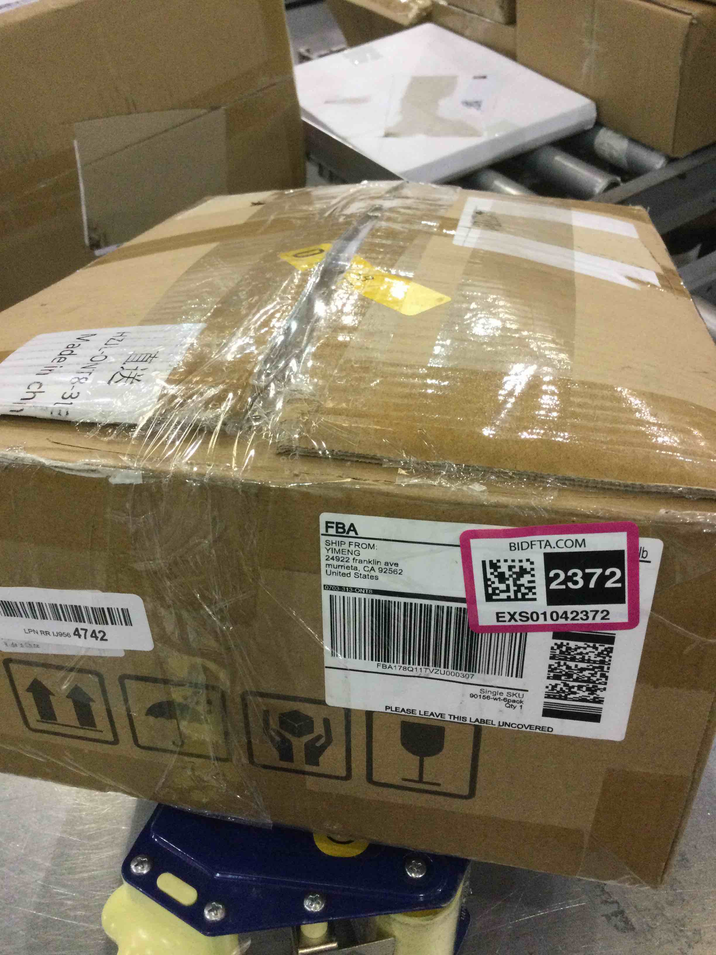 https://s3.amazonaws.com/lotting-images-prod/BargainHunt/EXS01042372_1707921307453.jpeg