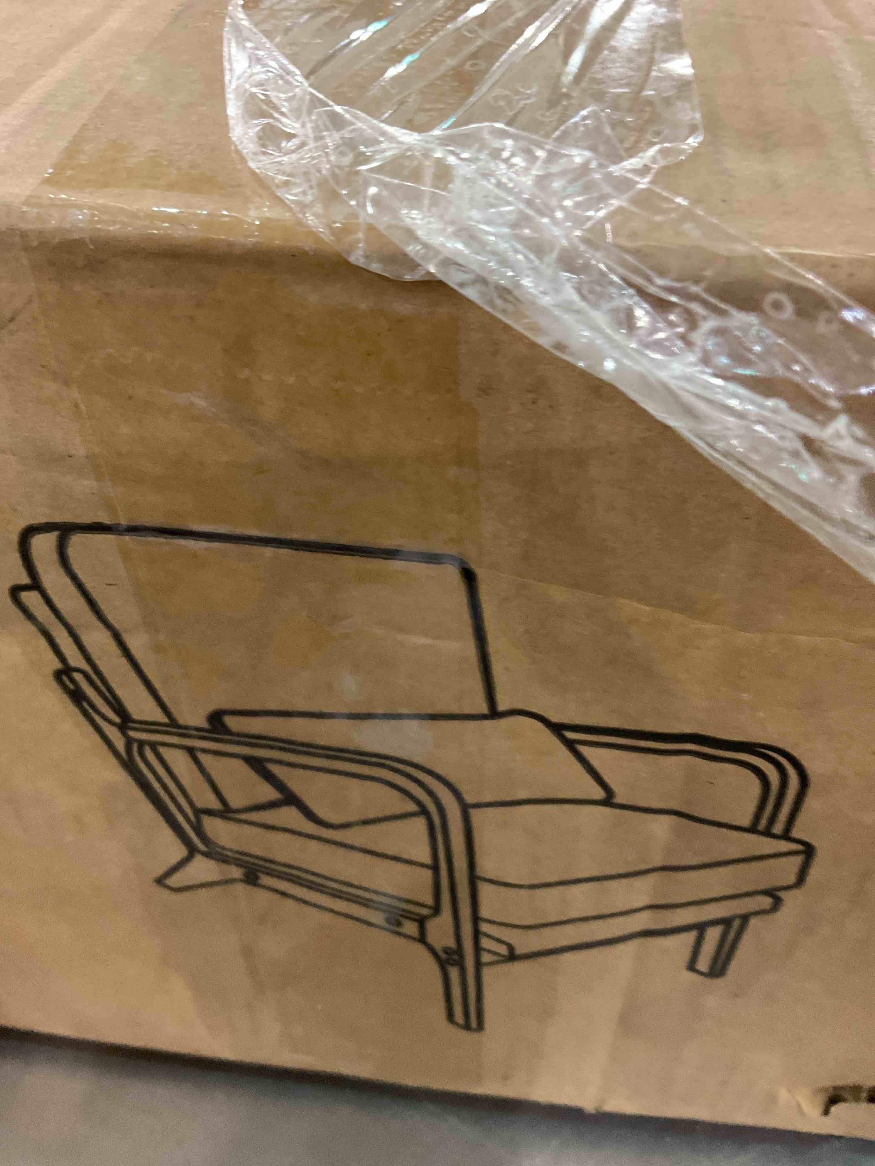 https://s3.amazonaws.com/lotting-images-prod/BargainHunt/EXS01042667_1707752258608.jpeg