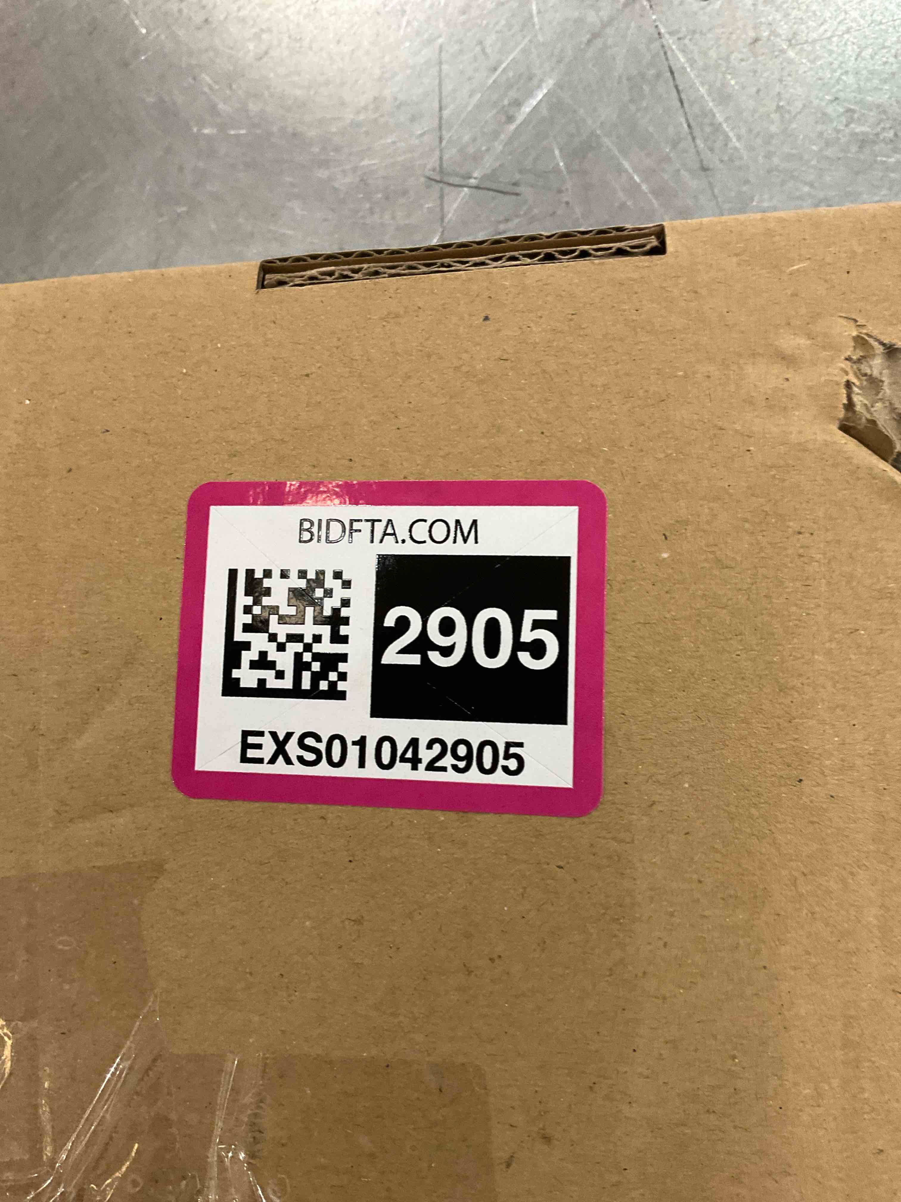 https://s3.amazonaws.com/lotting-images-prod/BargainHunt/EXS01042905_1707924445832.jpeg