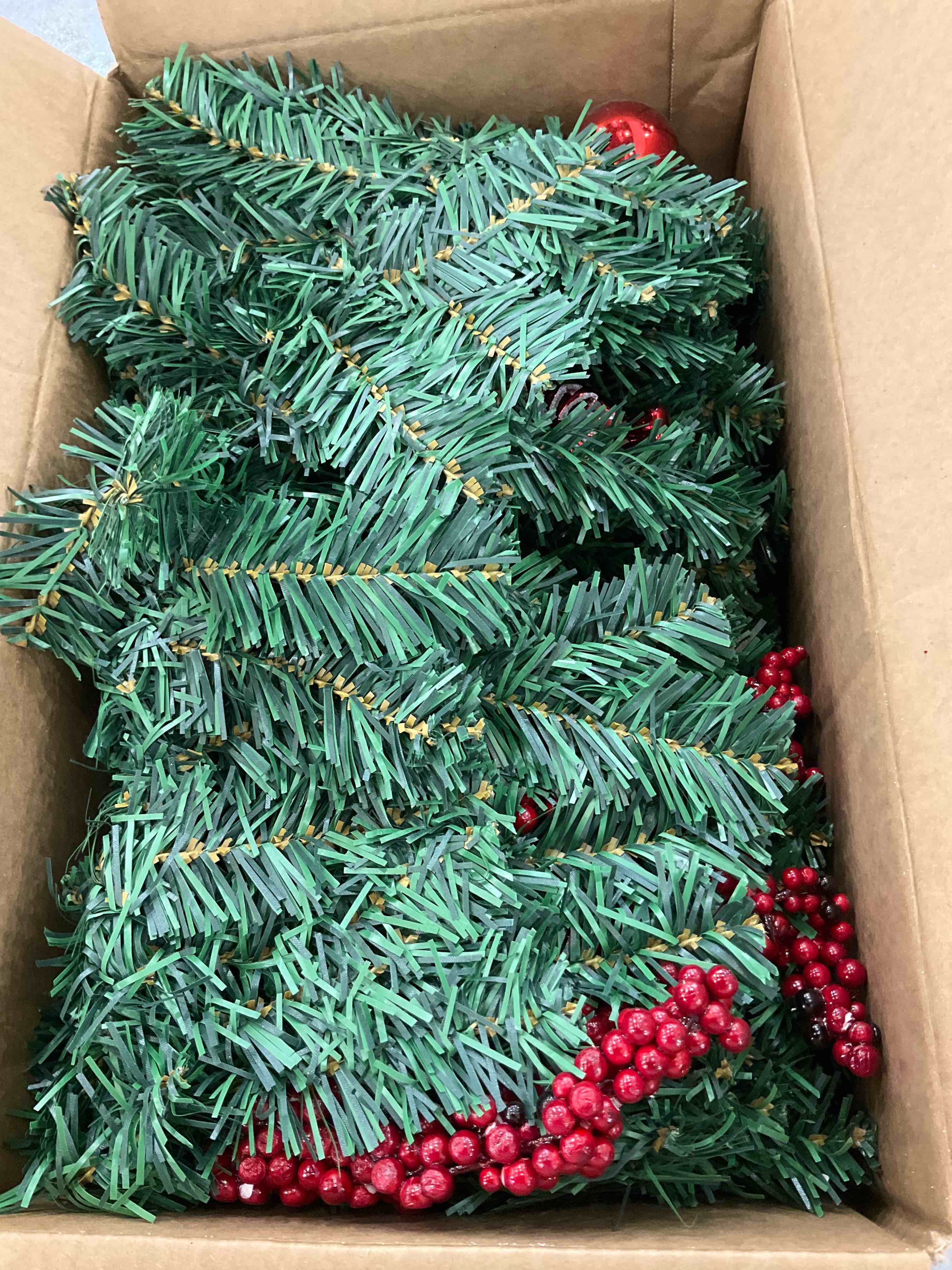 https://s3.amazonaws.com/lotting-images-prod/BargainHunt/EXS01042942_1707933559560.jpeg