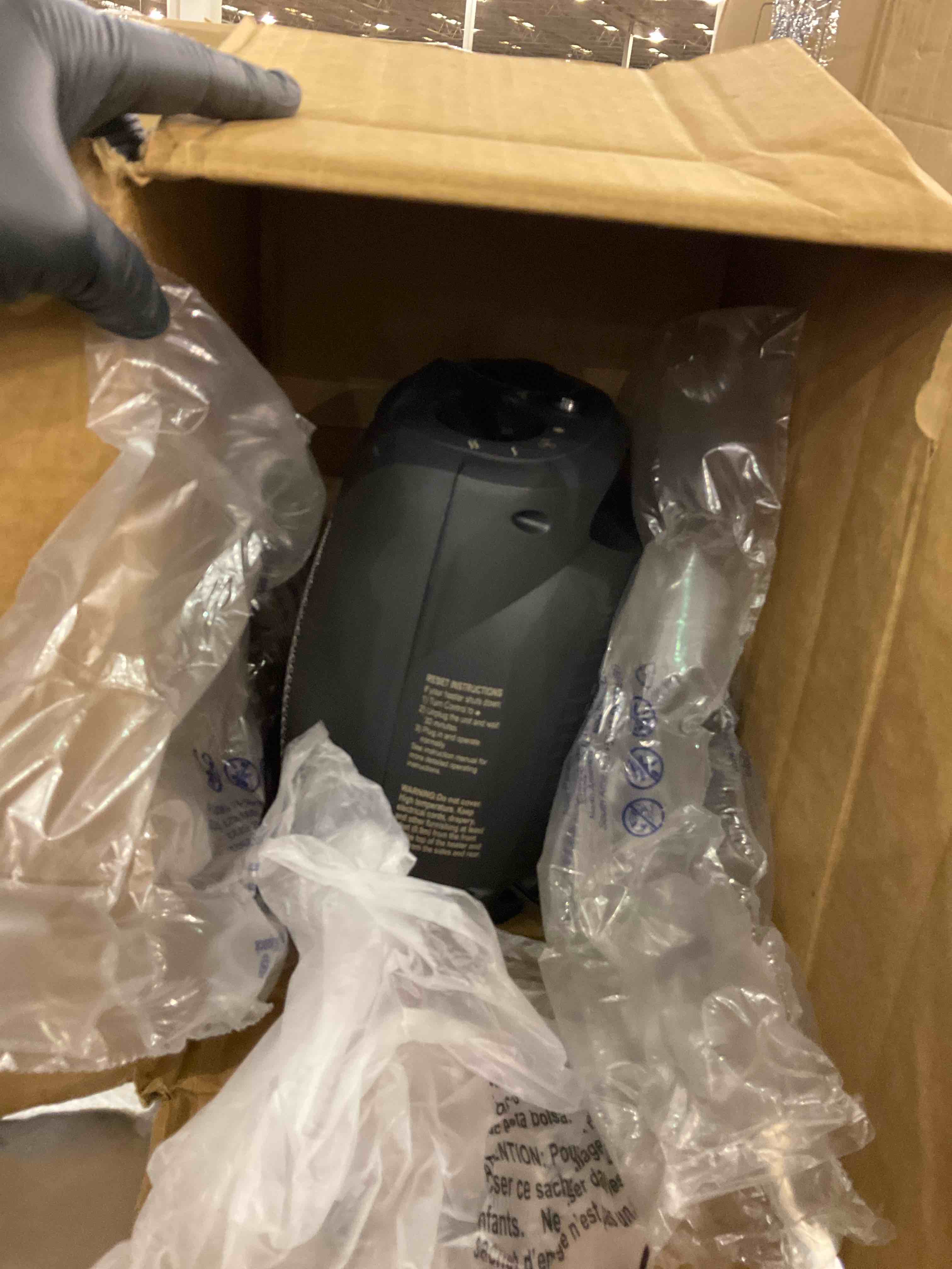 https://s3.amazonaws.com/lotting-images-prod/BargainHunt/EXS01043027_1708619474084.jpeg