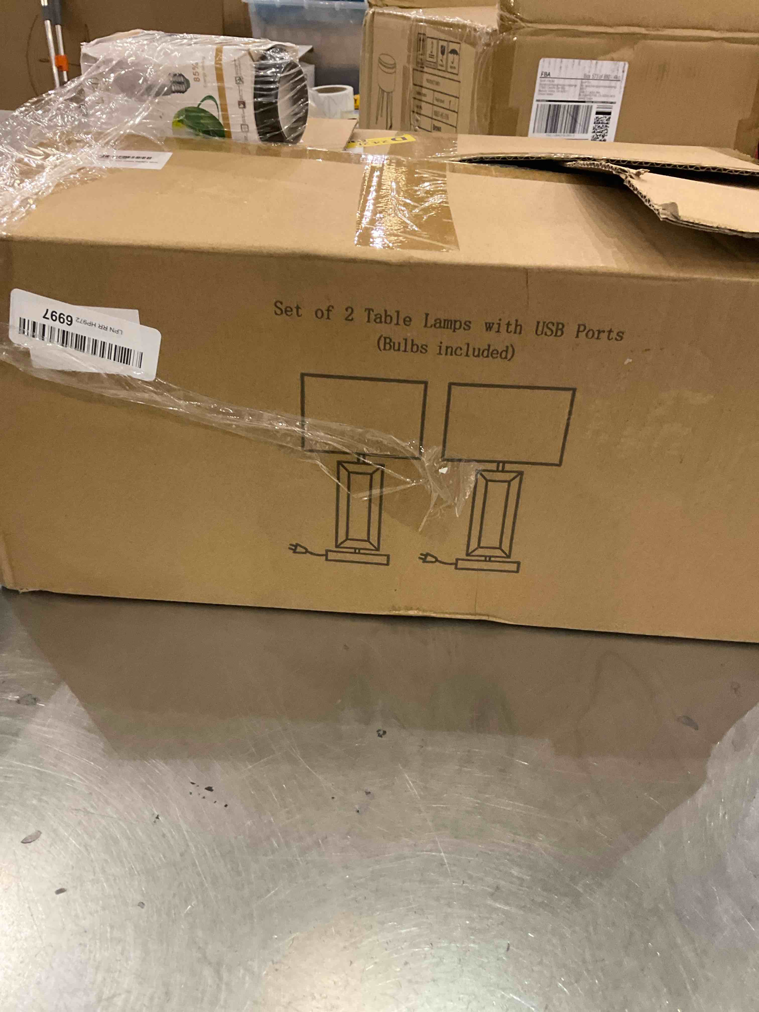 https://s3.amazonaws.com/lotting-images-prod/BargainHunt/EXS01043165_1708699442267.jpeg