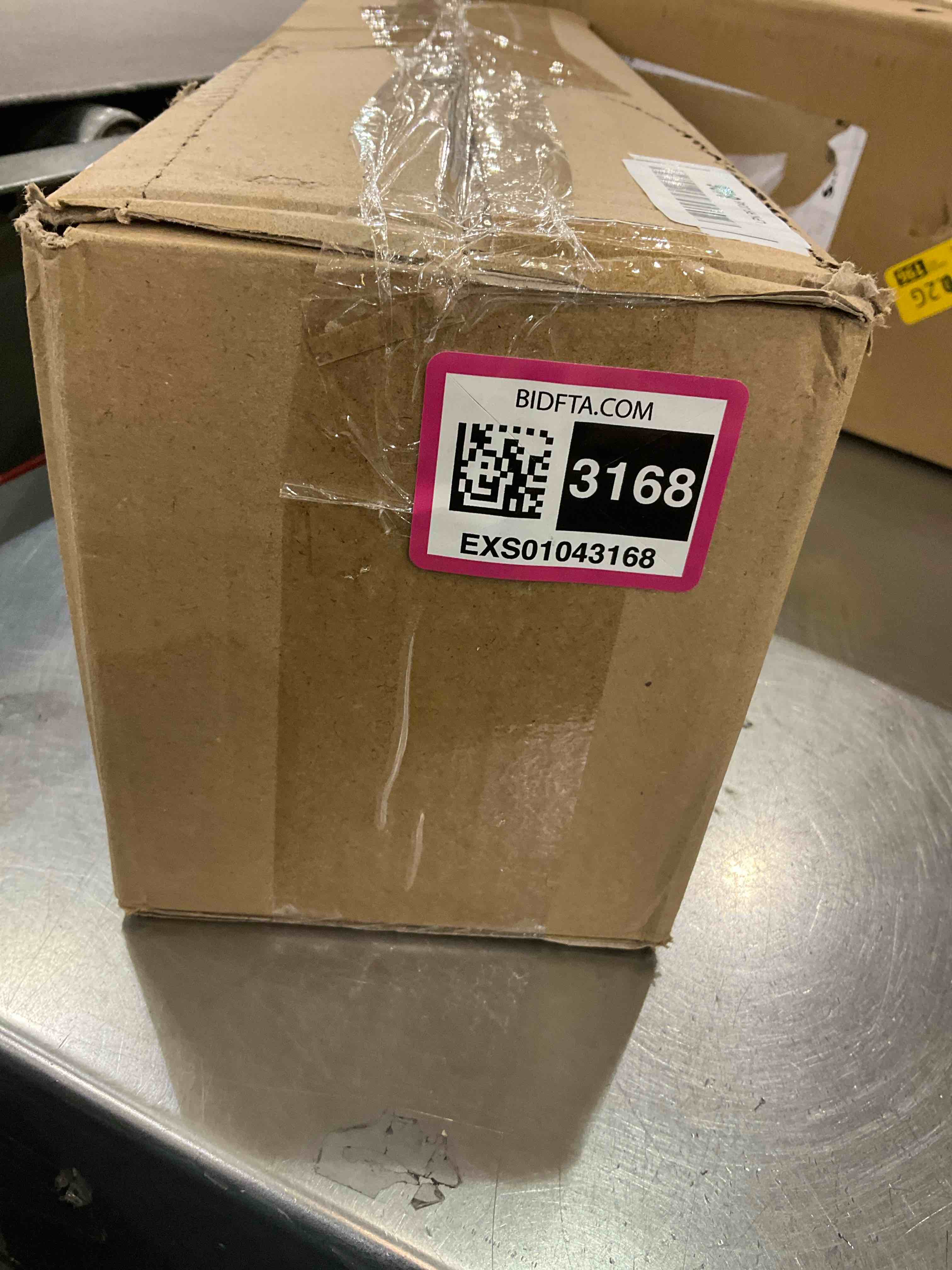 https://s3.amazonaws.com/lotting-images-prod/BargainHunt/EXS01043168_1708699772818.jpeg