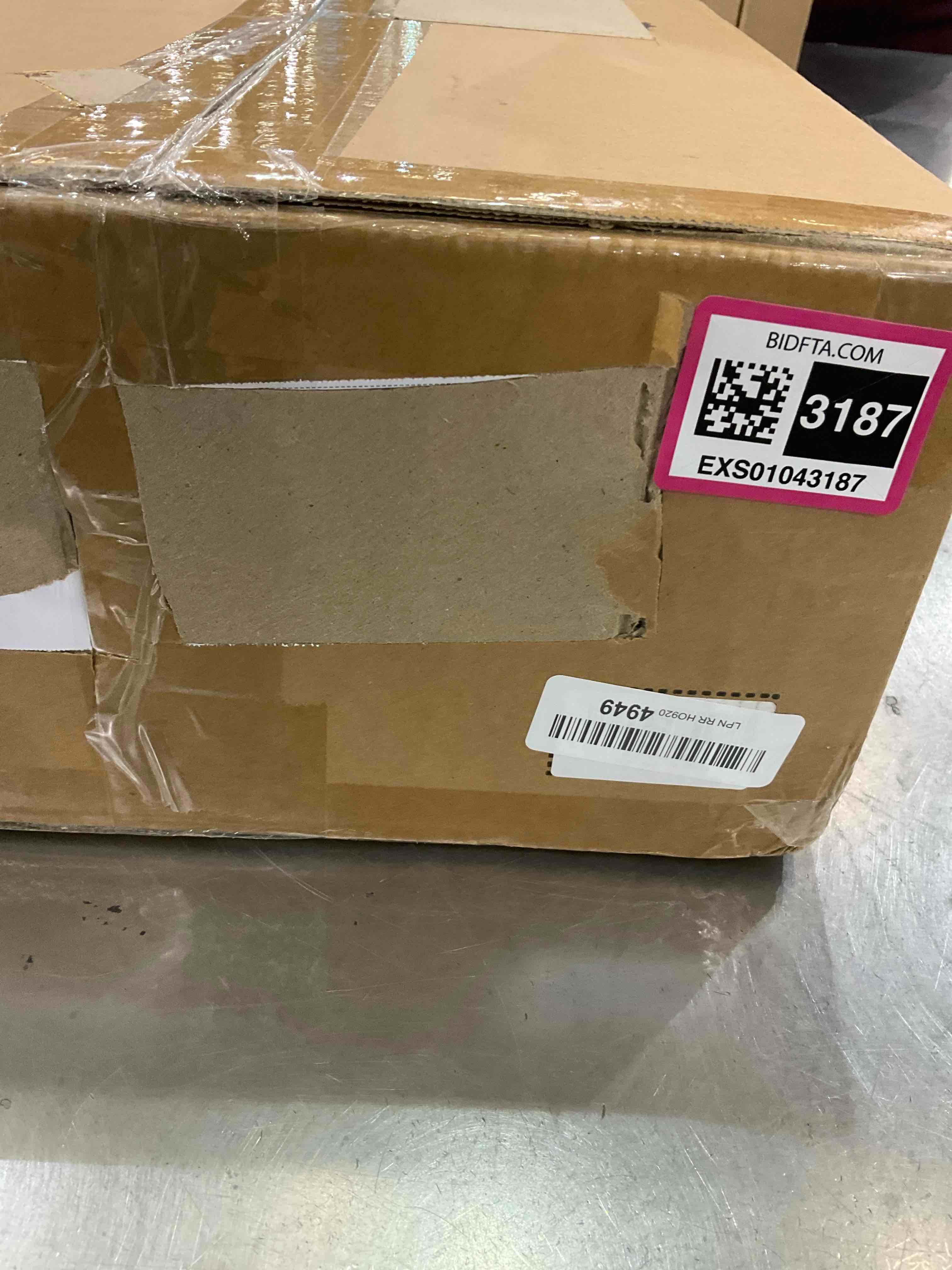 https://s3.amazonaws.com/lotting-images-prod/BargainHunt/EXS01043187_1708701372526.jpeg