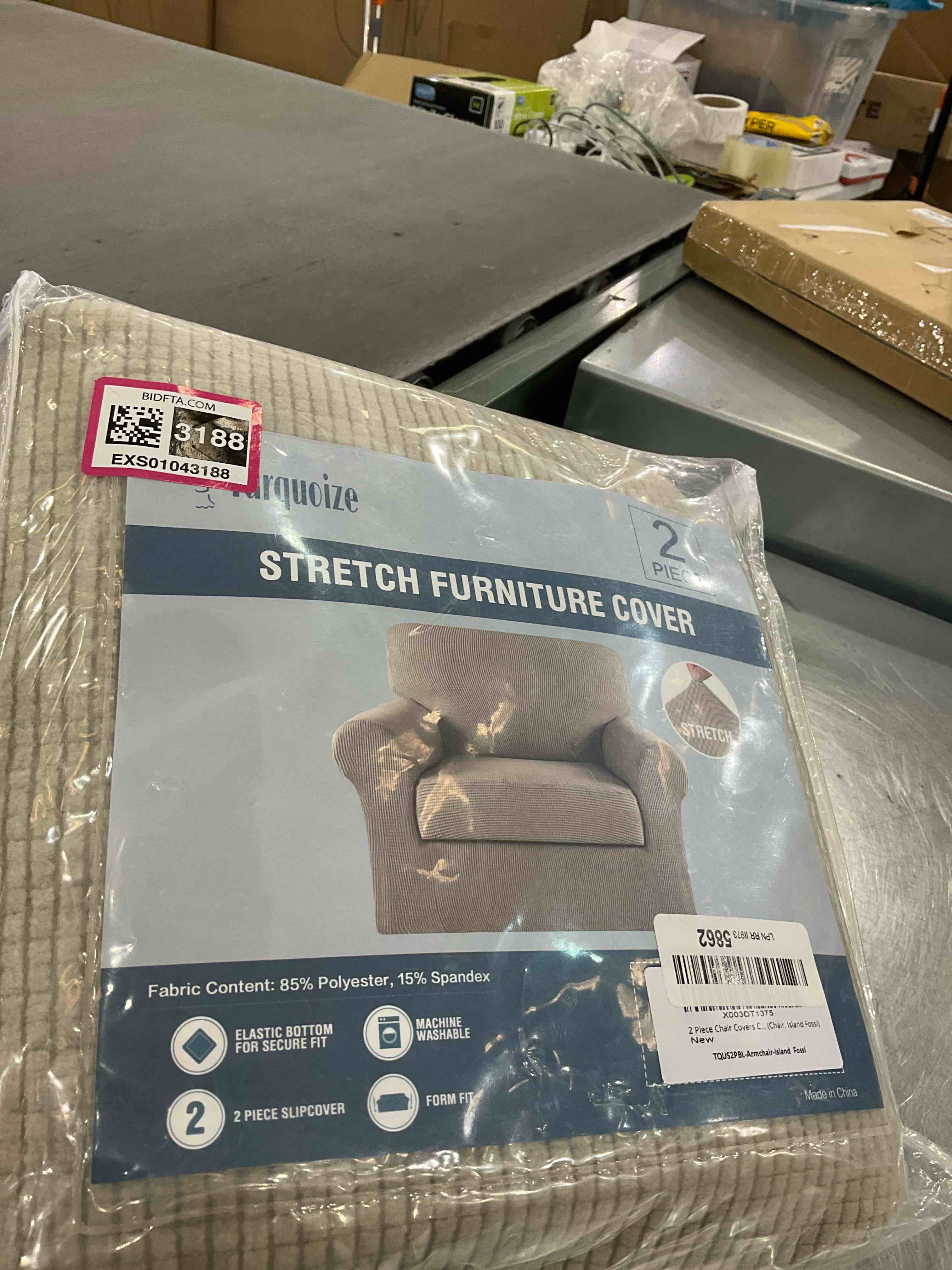 https://s3.amazonaws.com/lotting-images-prod/BargainHunt/EXS01043188_1708701447397.jpeg
