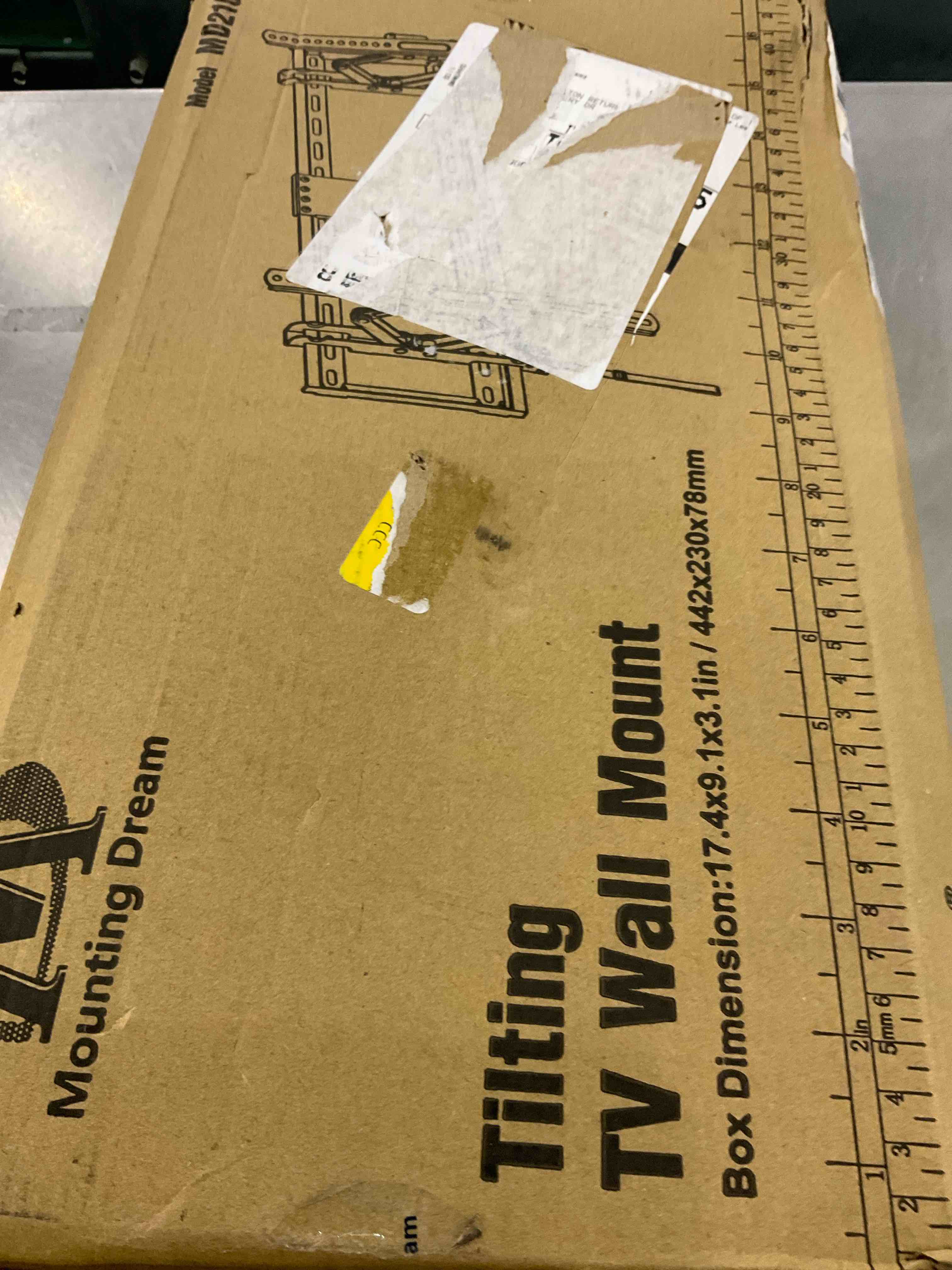 https://s3.amazonaws.com/lotting-images-prod/BargainHunt/EXS01043588_1709826559606.jpeg
