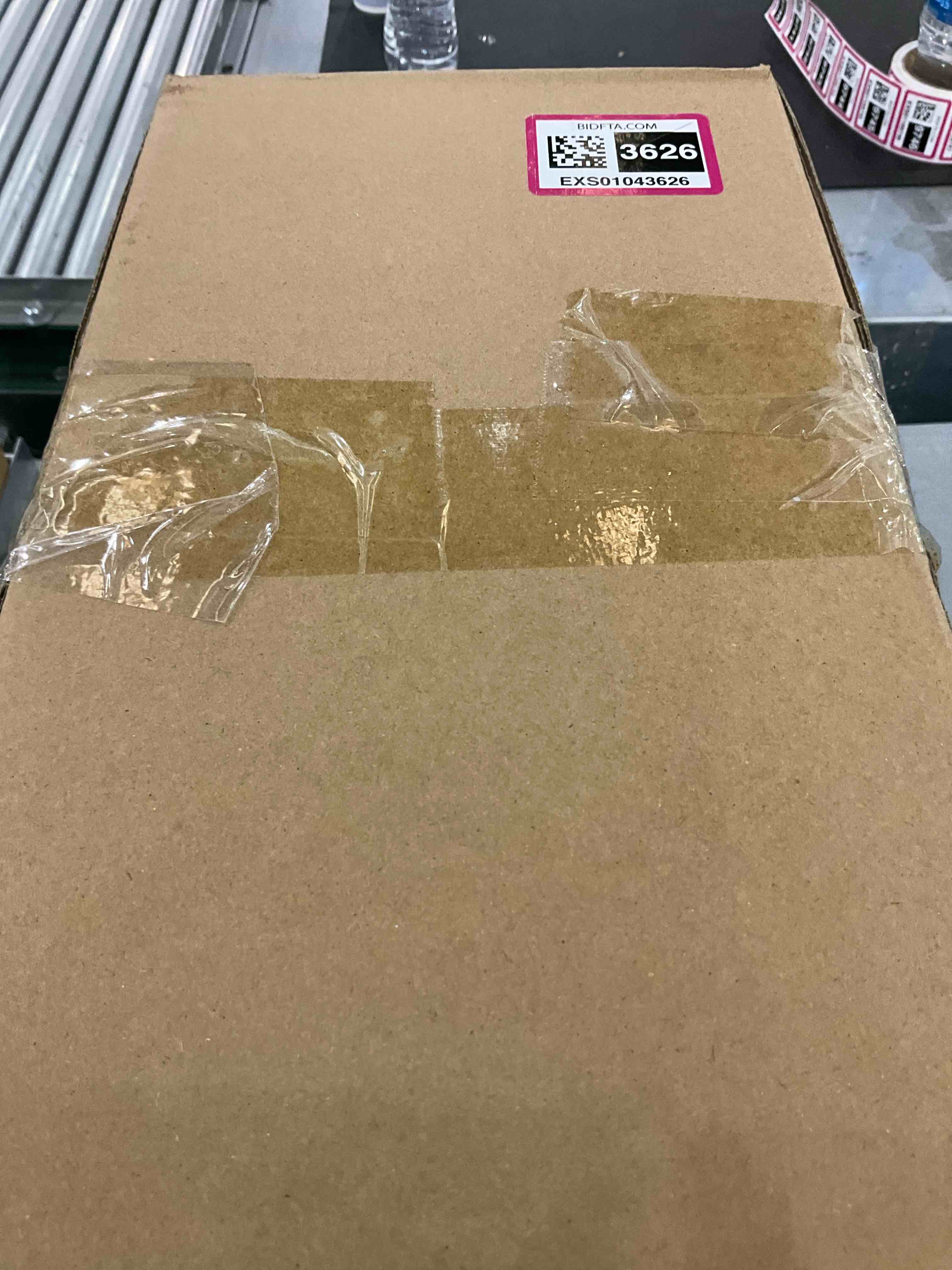 https://s3.amazonaws.com/lotting-images-prod/BargainHunt/EXS01043626_1709836759381.jpeg