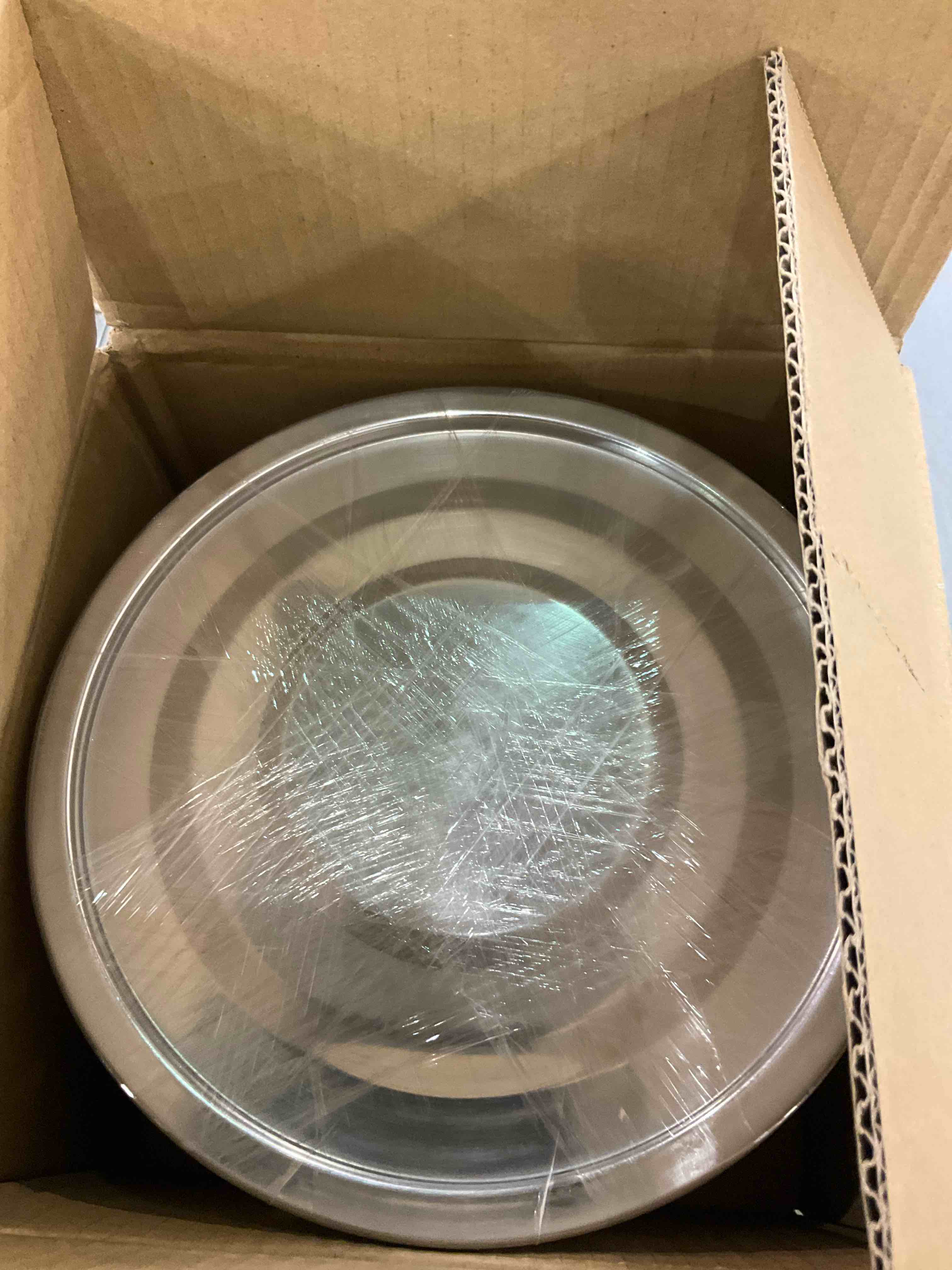 https://s3.amazonaws.com/lotting-images-prod/BargainHunt/EXS01043704_1709914191384.jpeg