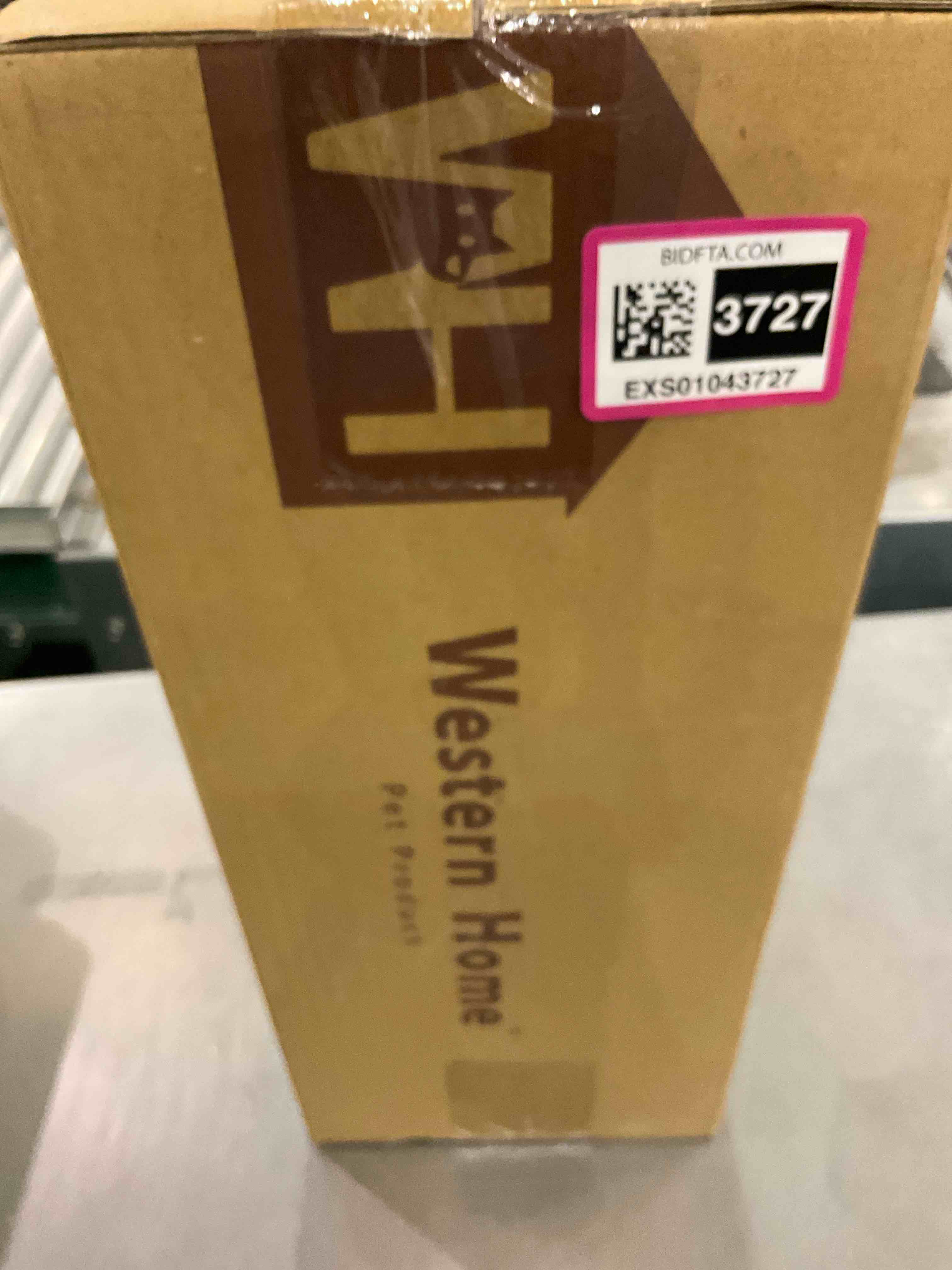 https://s3.amazonaws.com/lotting-images-prod/BargainHunt/EXS01043727_1709920781821.jpeg
