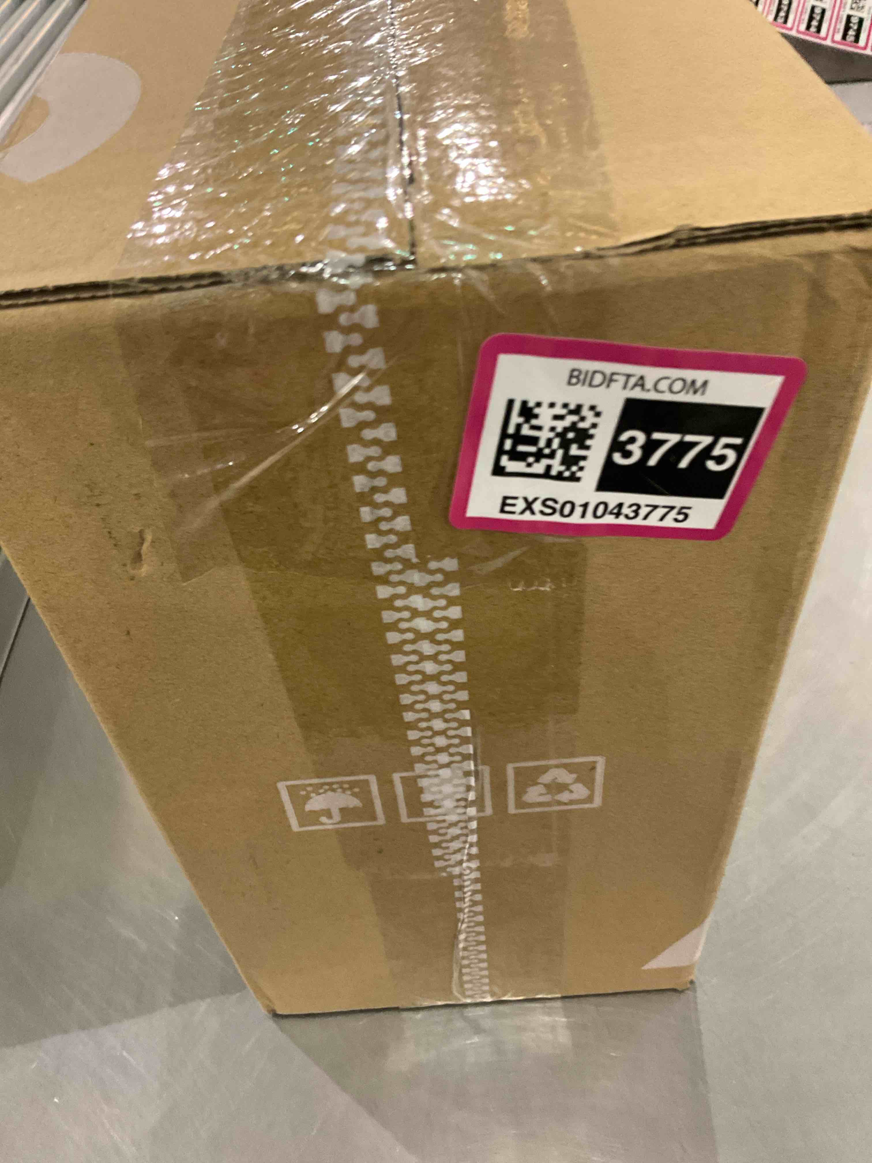 https://s3.amazonaws.com/lotting-images-prod/BargainHunt/EXS01043775_1710164373361.jpeg