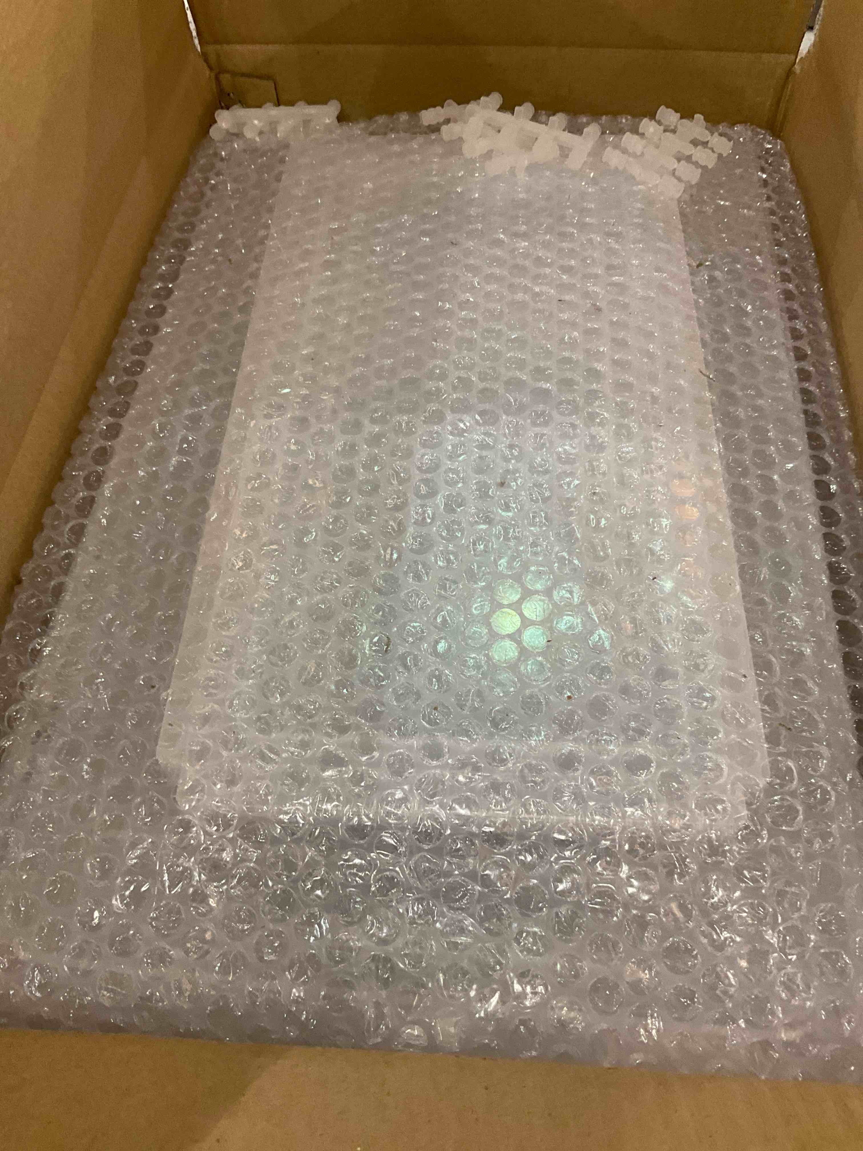 https://s3.amazonaws.com/lotting-images-prod/BargainHunt/EXS01043880_1710253658731.jpeg