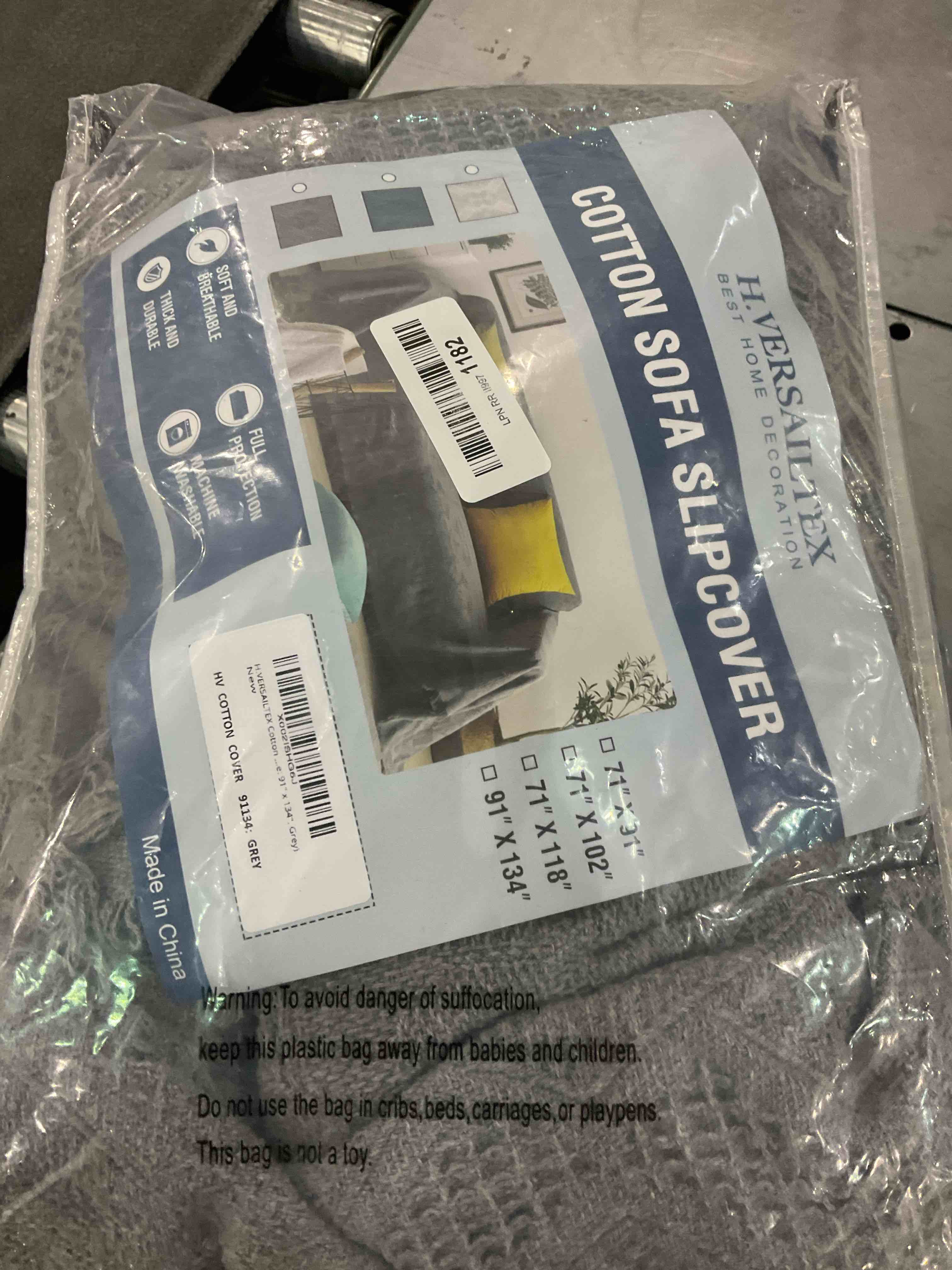 https://s3.amazonaws.com/lotting-images-prod/BargainHunt/EXS01044068_1707484958390.jpeg