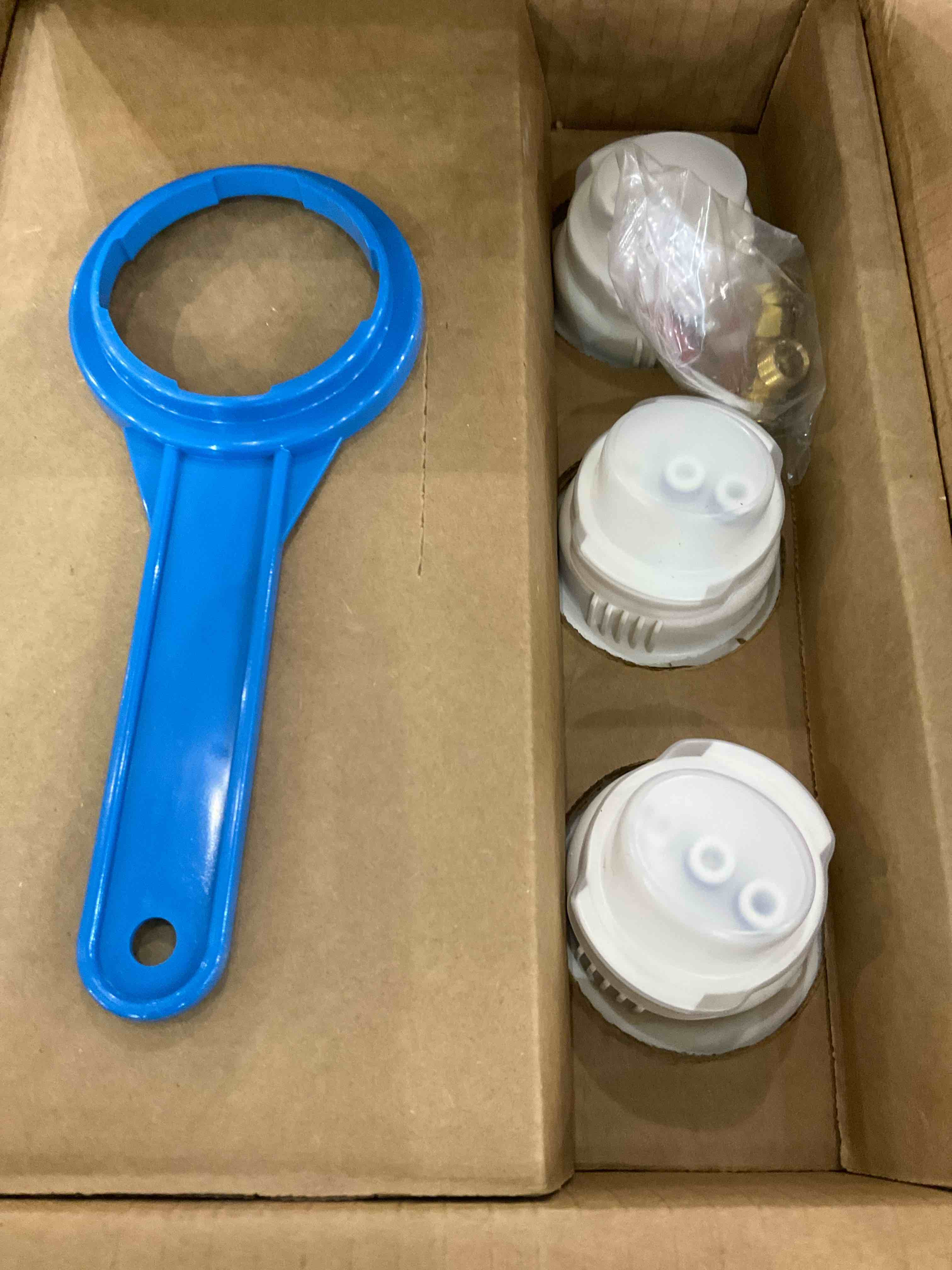 https://s3.amazonaws.com/lotting-images-prod/BargainHunt/EXS01044118_1707492129873.jpeg