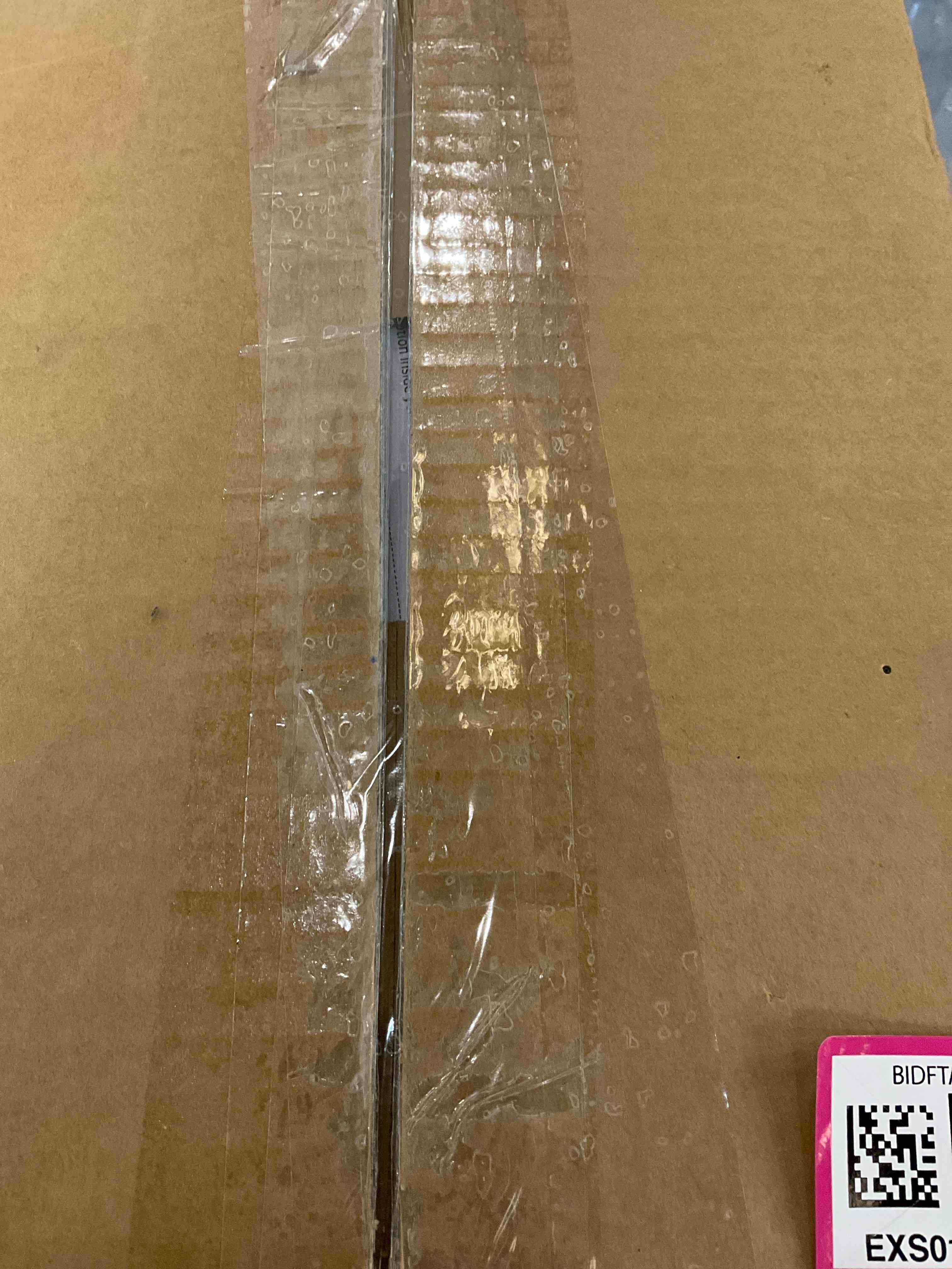 https://s3.amazonaws.com/lotting-images-prod/BargainHunt/EXS01044118_1707492151902.jpeg