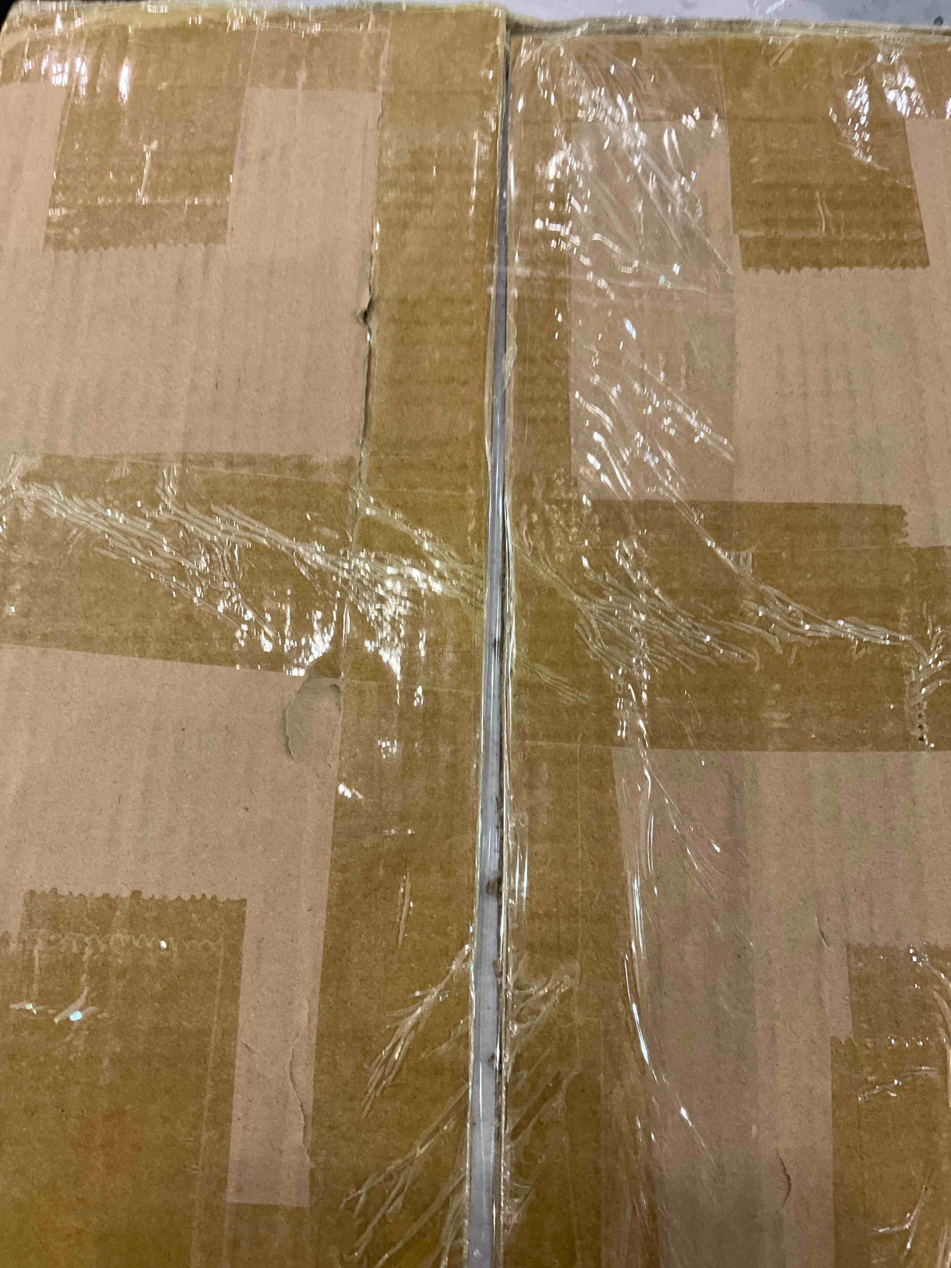 https://s3.amazonaws.com/lotting-images-prod/BargainHunt/EXS01044212_1707830077981.jpeg