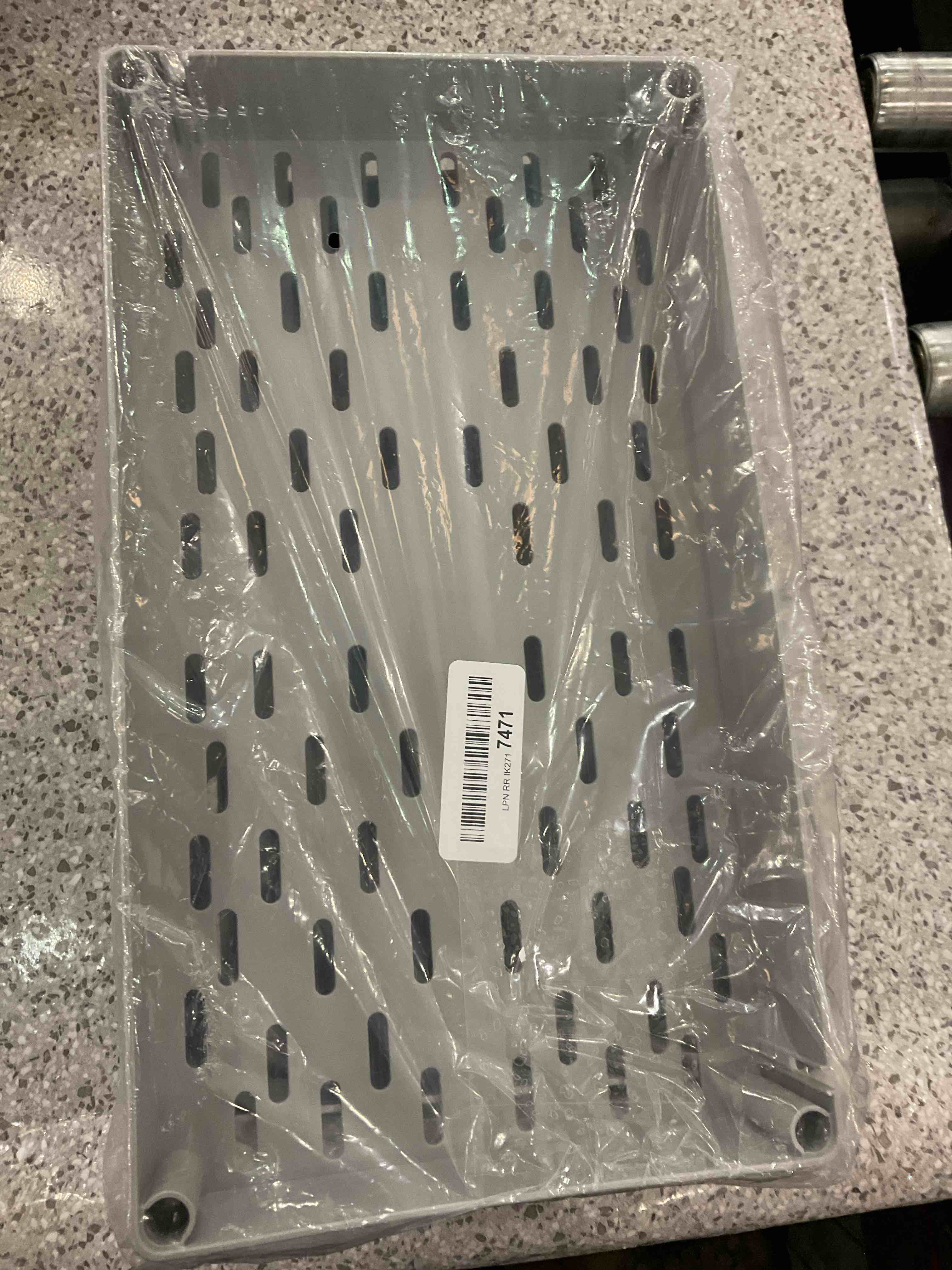 https://s3.amazonaws.com/lotting-images-prod/BargainHunt/EXS01044896_1709044579054.jpeg
