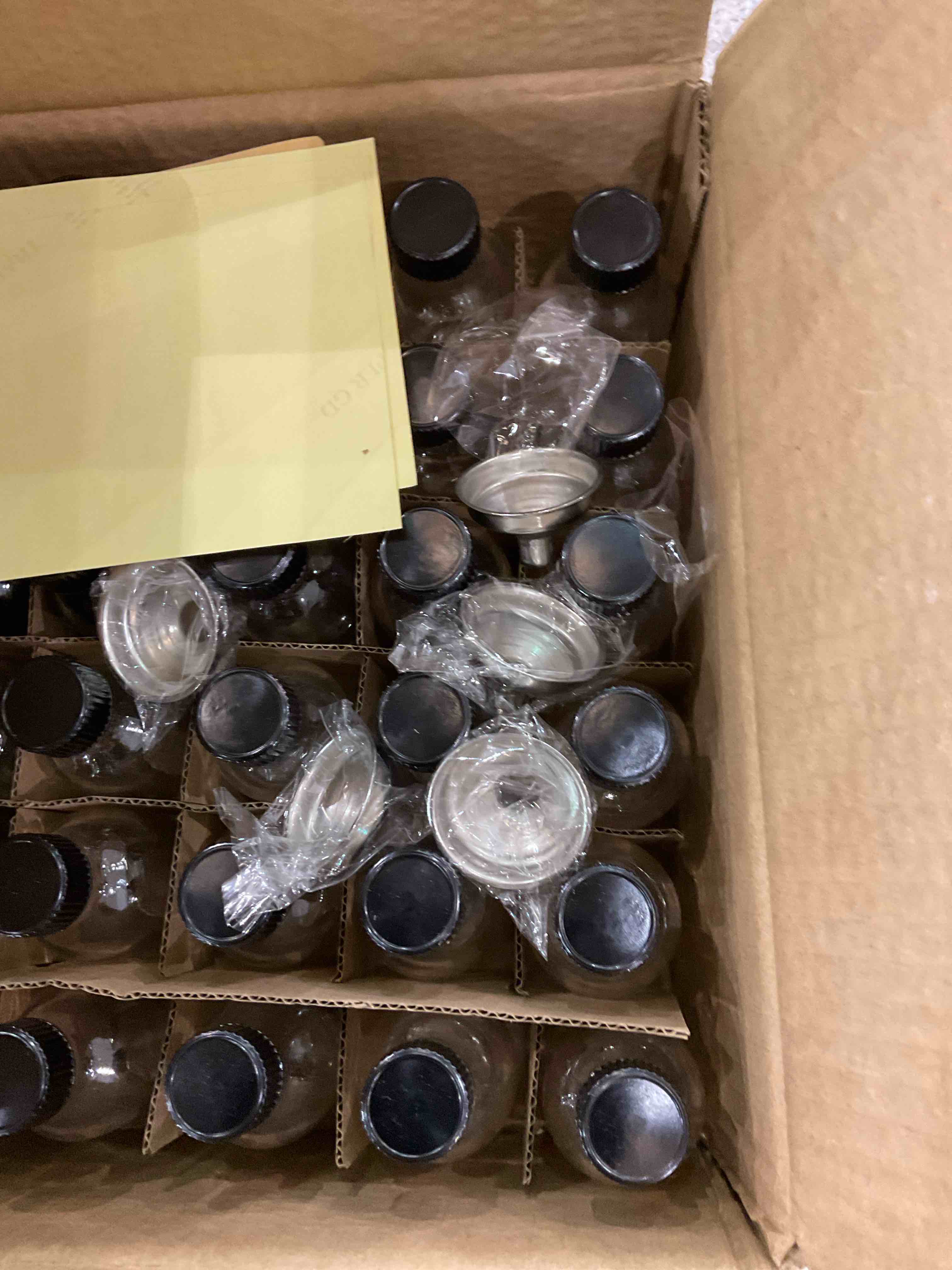 https://s3.amazonaws.com/lotting-images-prod/BargainHunt/EXS01044913_1709046876349.jpeg
