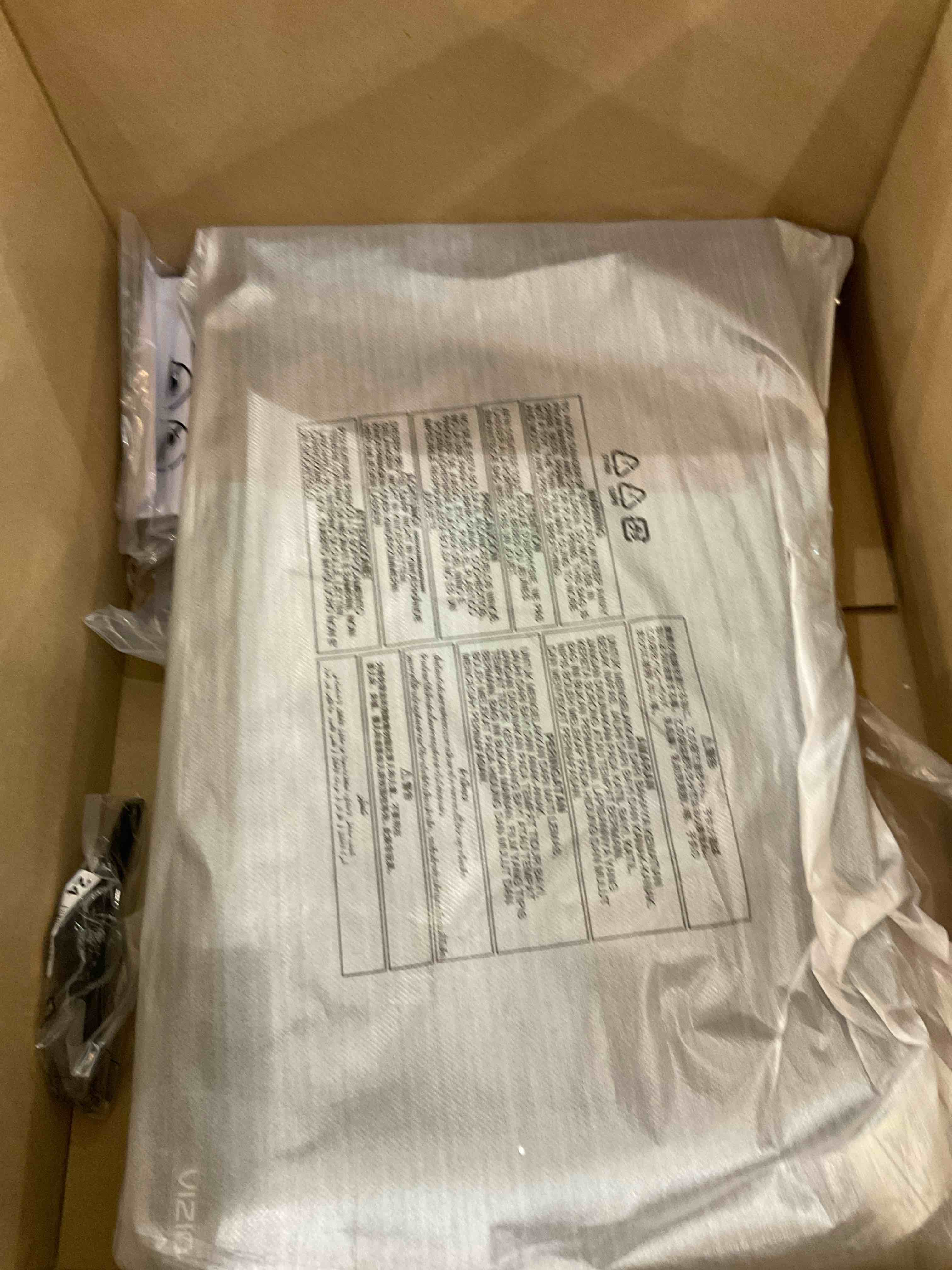 https://s3.amazonaws.com/lotting-images-prod/BargainHunt/EXS01044979_1709063852241.jpeg