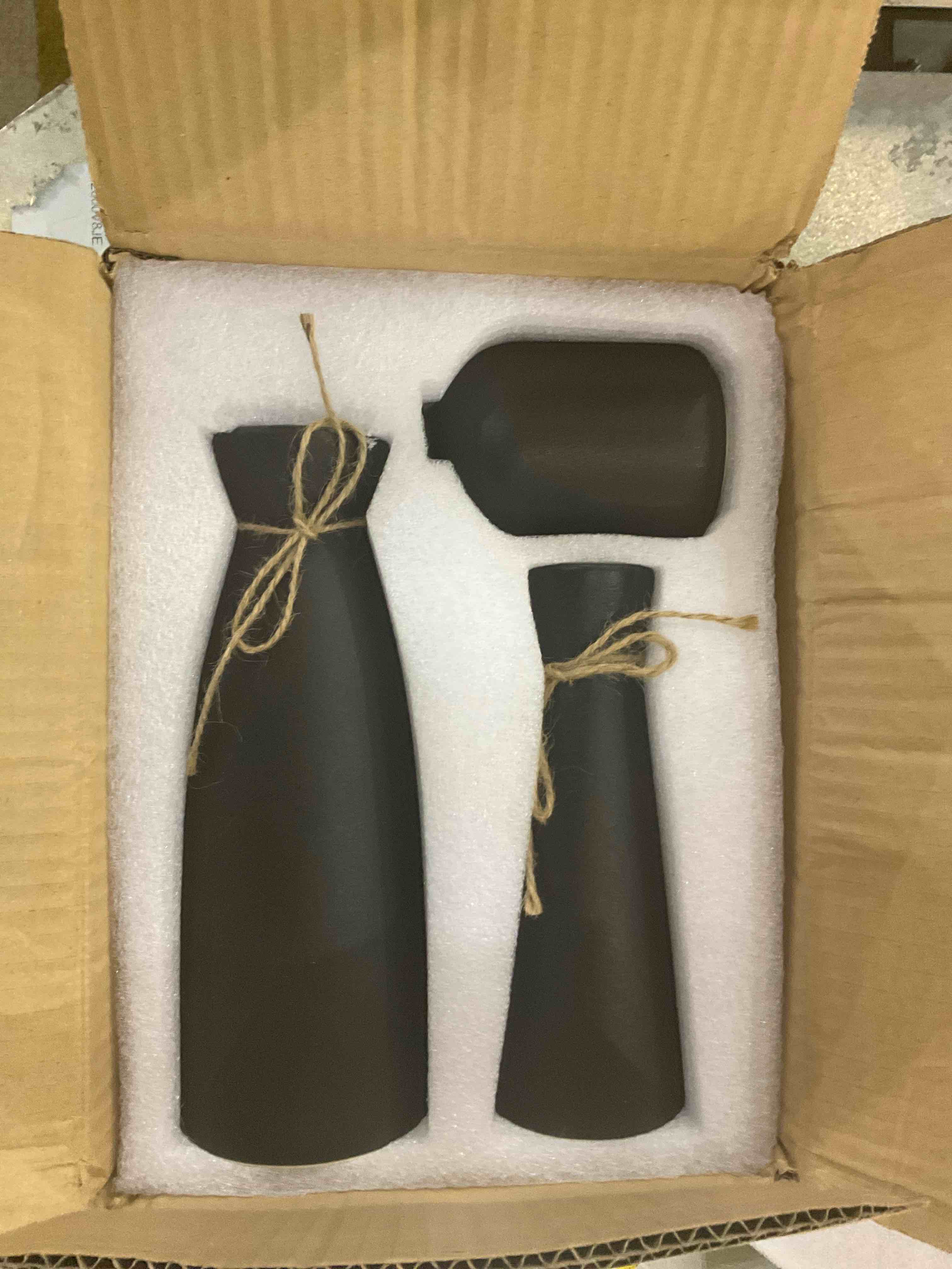 https://s3.amazonaws.com/lotting-images-prod/BargainHunt/EXS01045074_1707320684989.jpeg