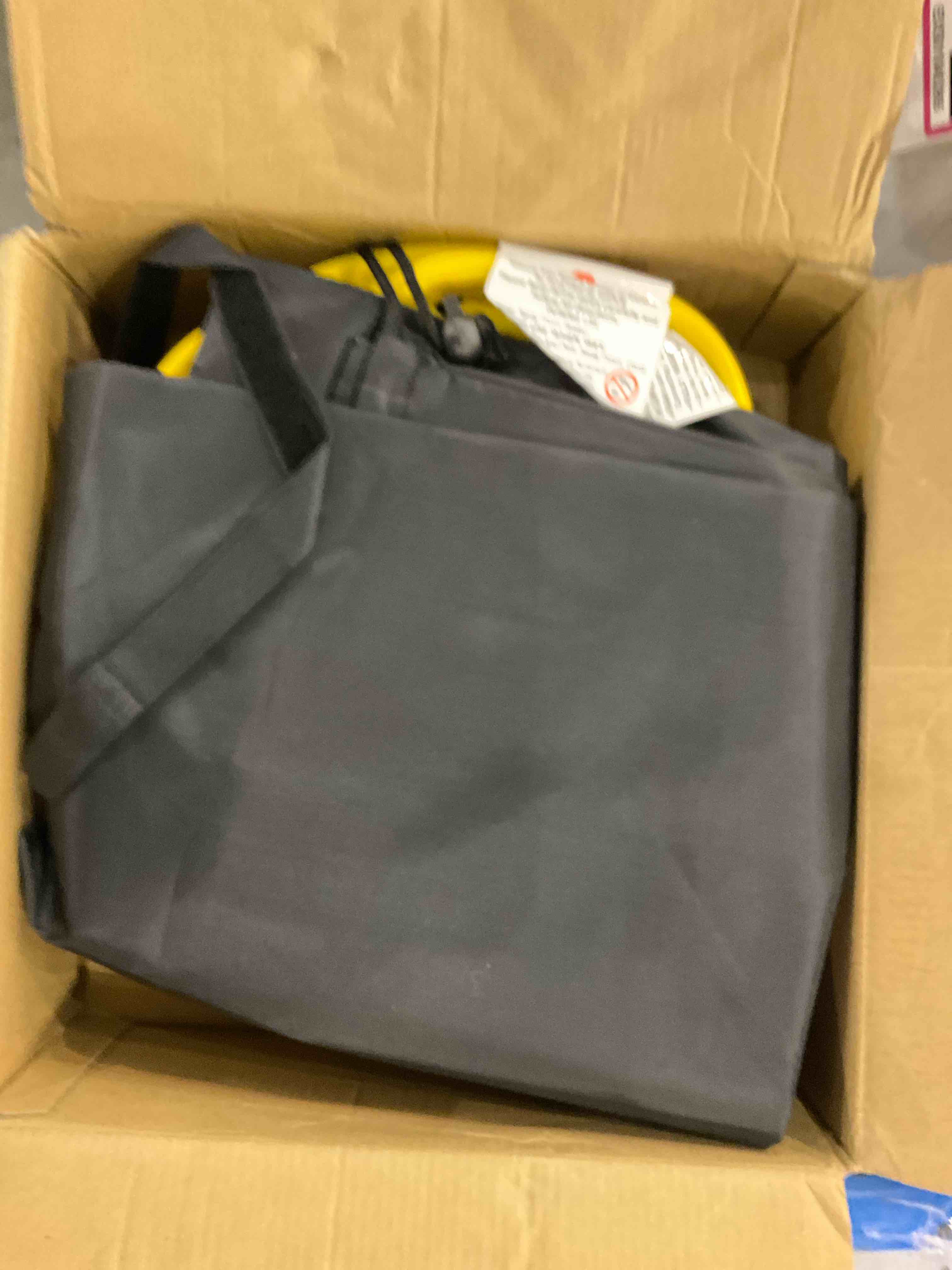 https://s3.amazonaws.com/lotting-images-prod/BargainHunt/EXS01045264_1707918413645.jpeg