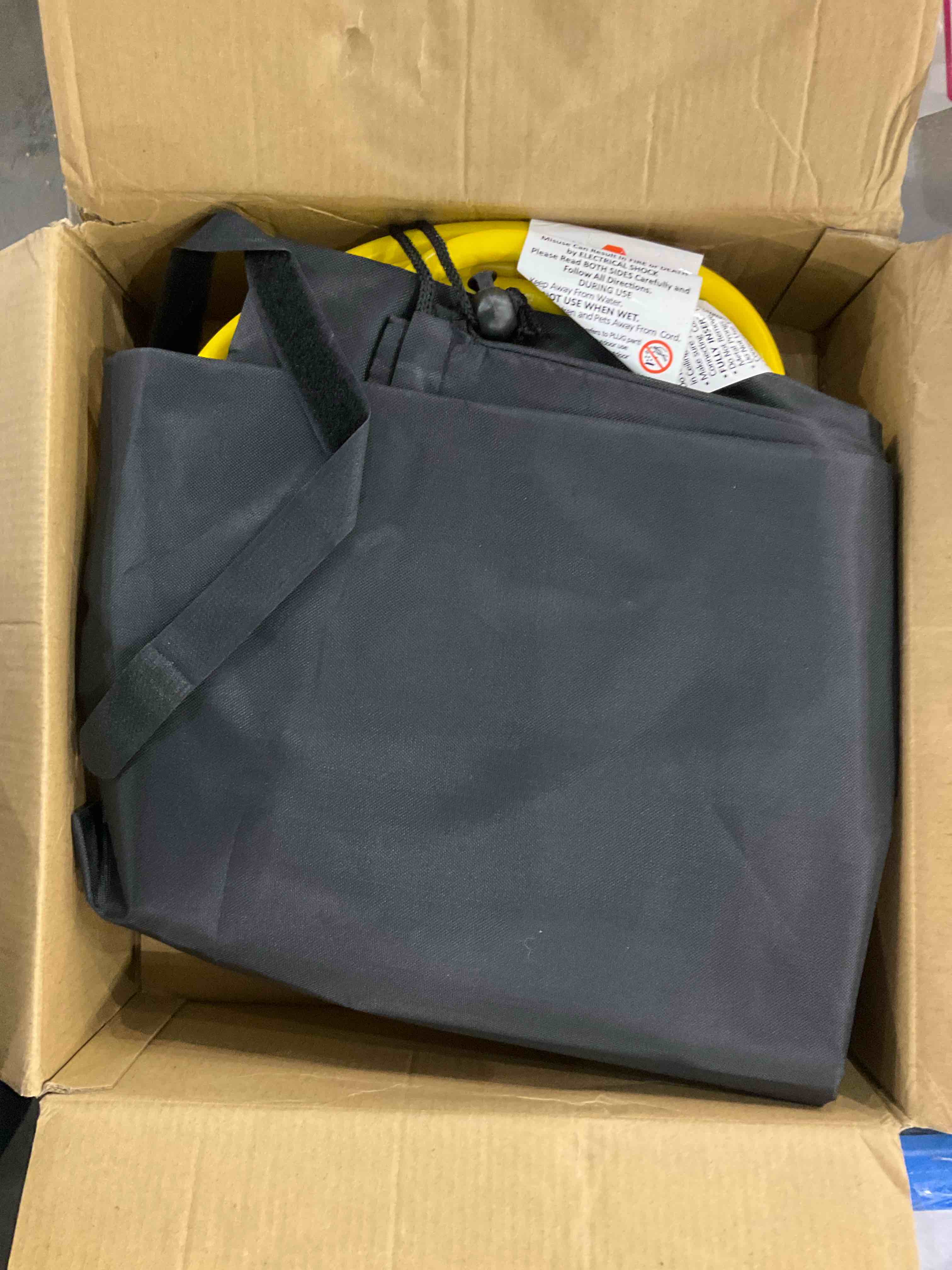 https://s3.amazonaws.com/lotting-images-prod/BargainHunt/EXS01045264_1707918414913.jpeg