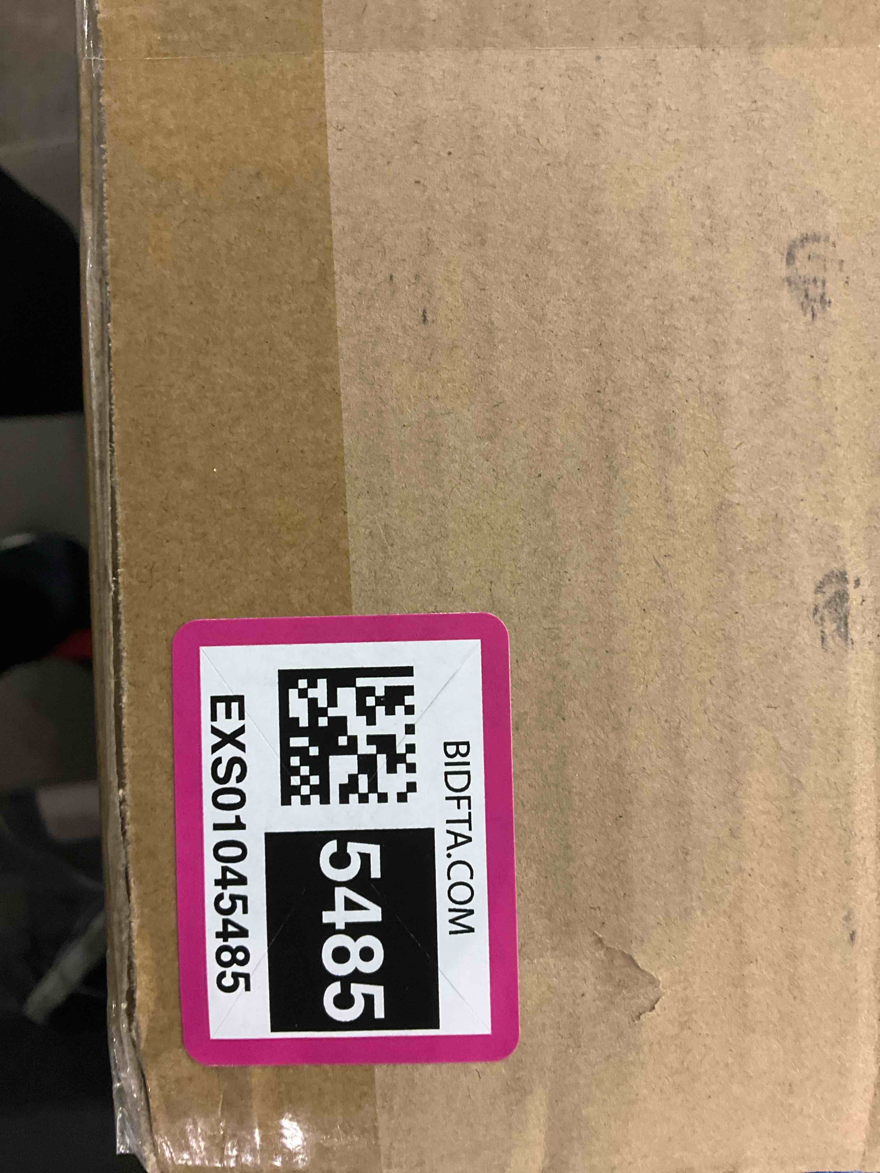 https://s3.amazonaws.com/lotting-images-prod/BargainHunt/EXS01045485_1707999476945.jpeg