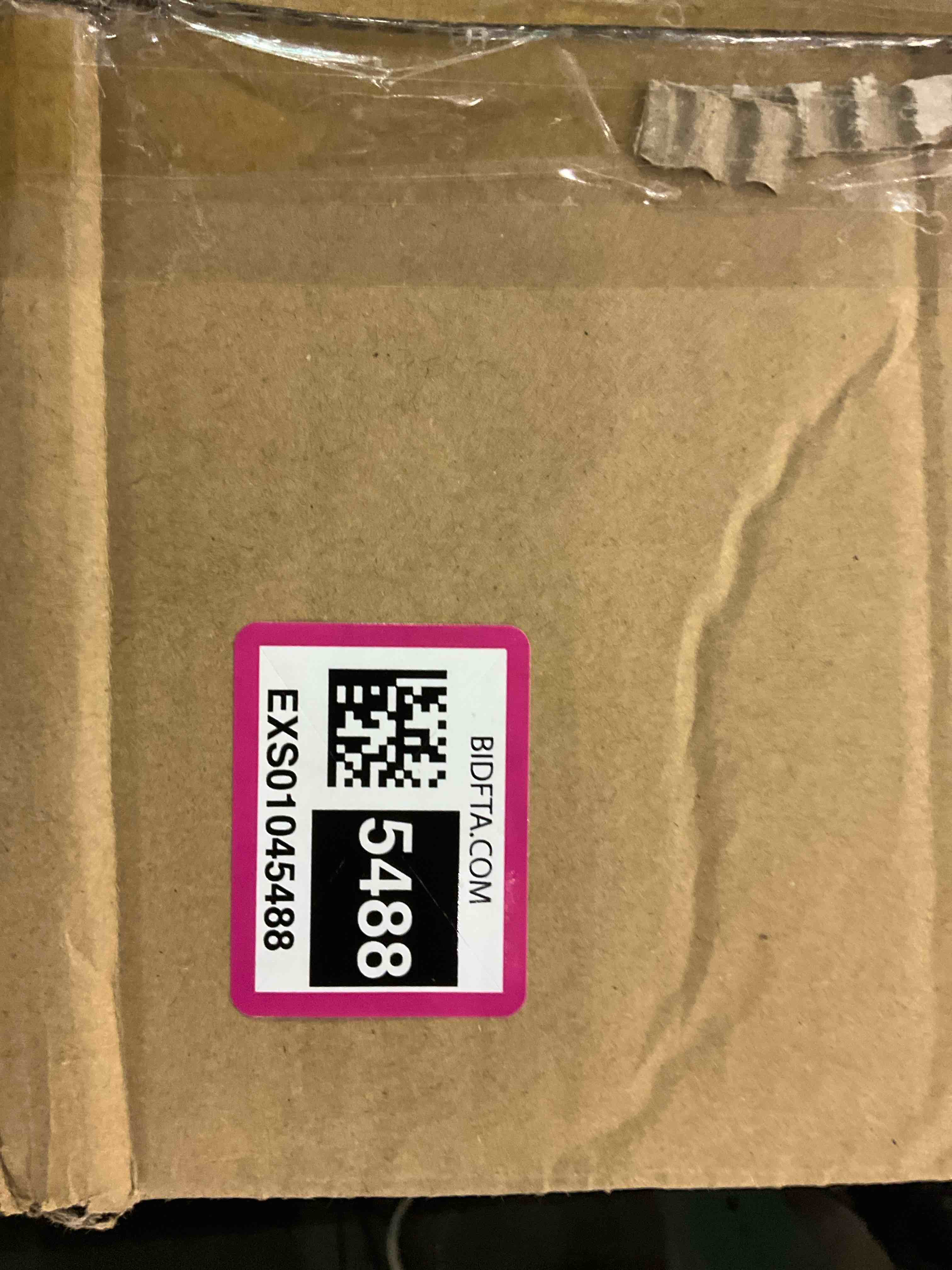 https://s3.amazonaws.com/lotting-images-prod/BargainHunt/EXS01045488_1707999646604.jpeg