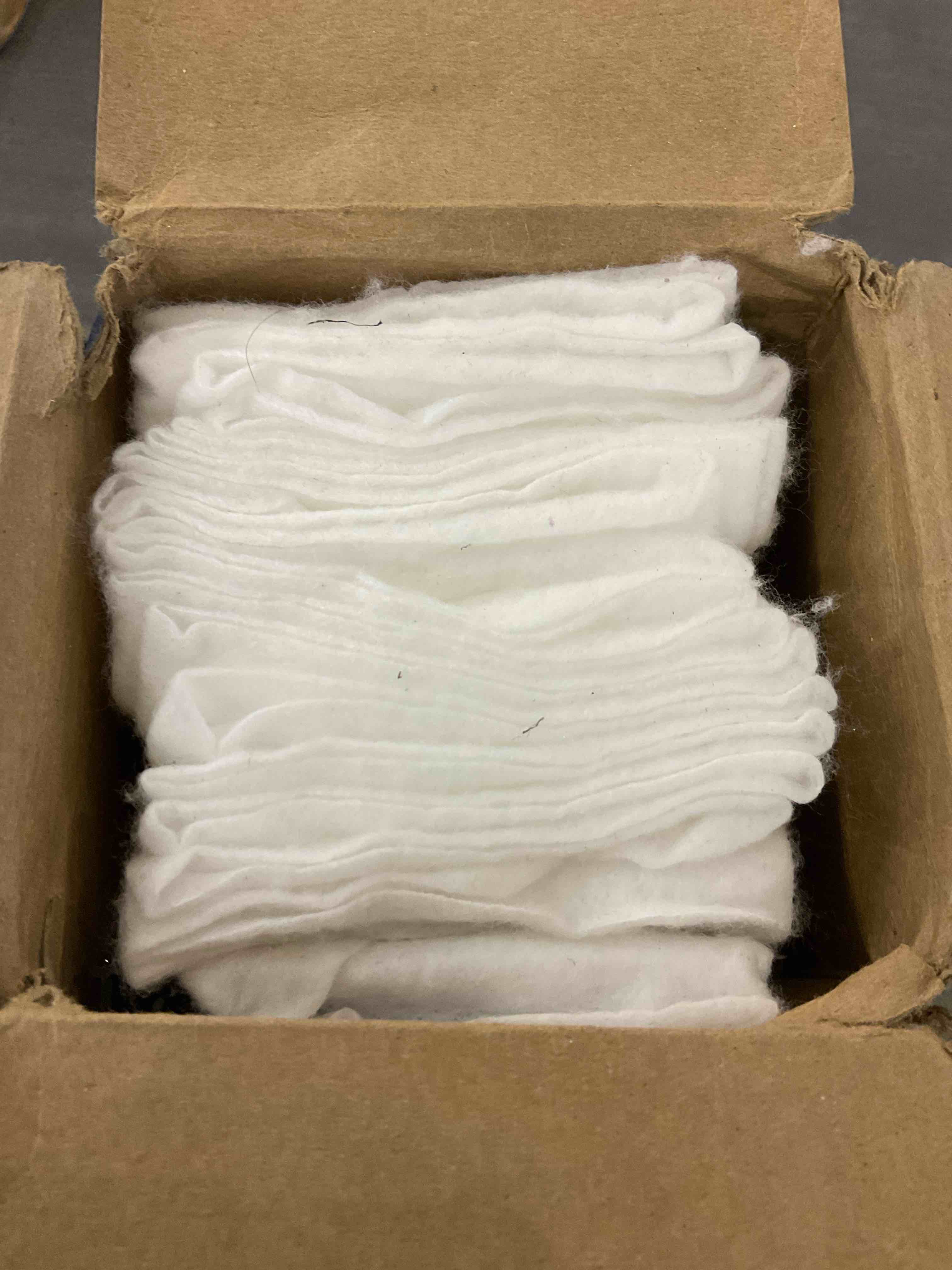 https://s3.amazonaws.com/lotting-images-prod/BargainHunt/EXS01045531_1708009726793.jpeg