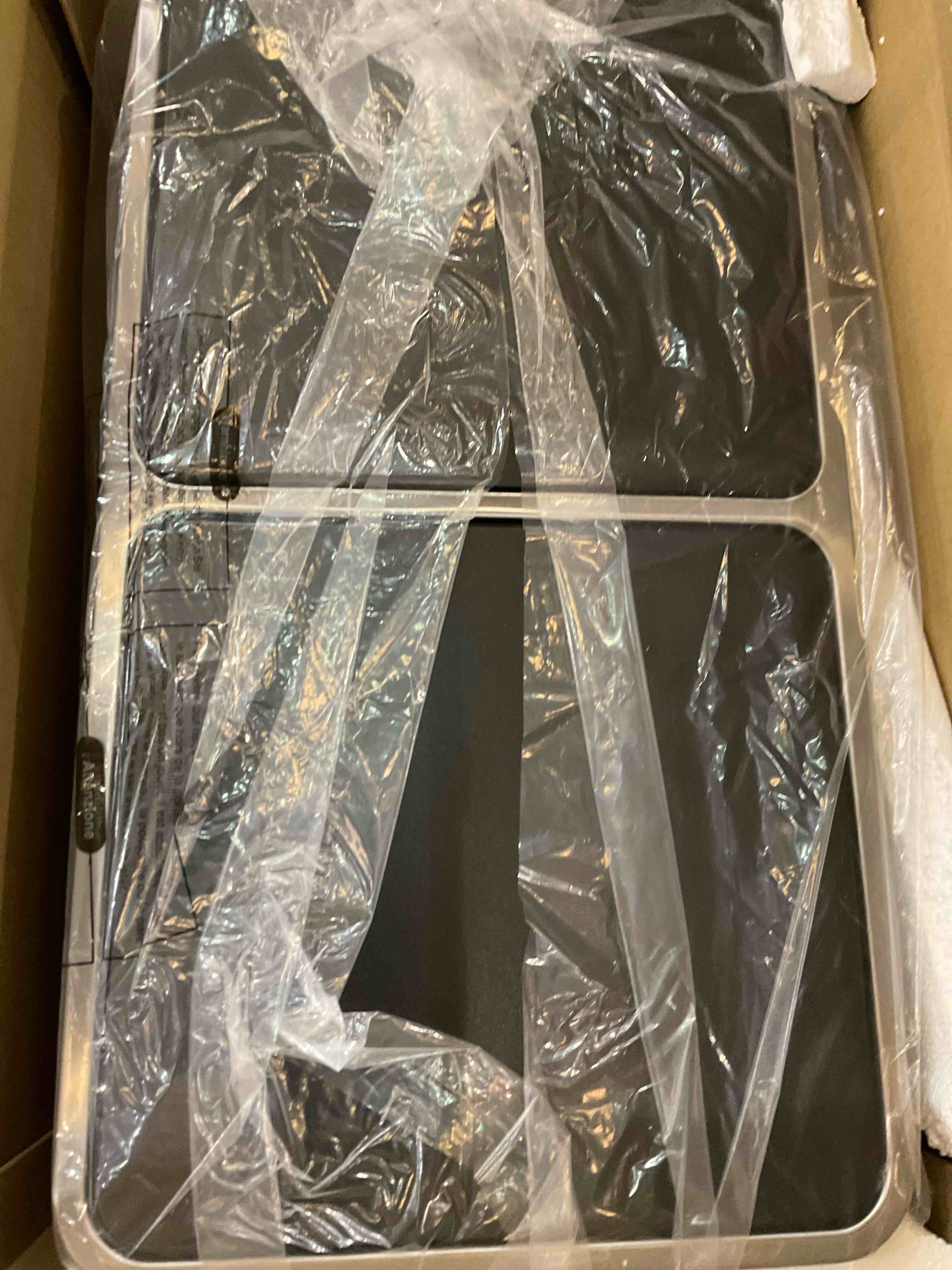 https://s3.amazonaws.com/lotting-images-prod/BargainHunt/EXS01045540_1708011459625.jpeg