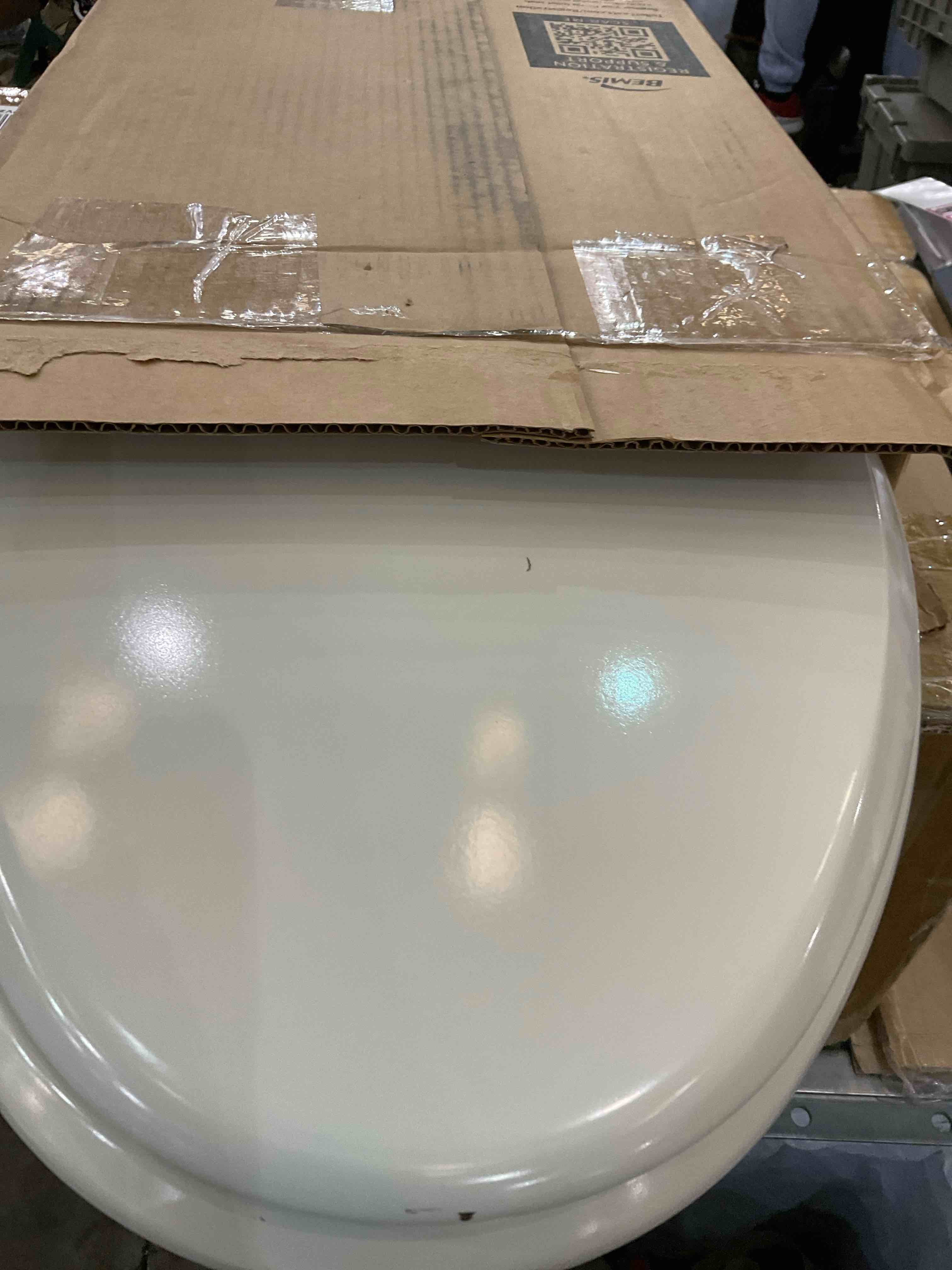 https://s3.amazonaws.com/lotting-images-prod/BargainHunt/EXS01045546_1708012991173.jpeg