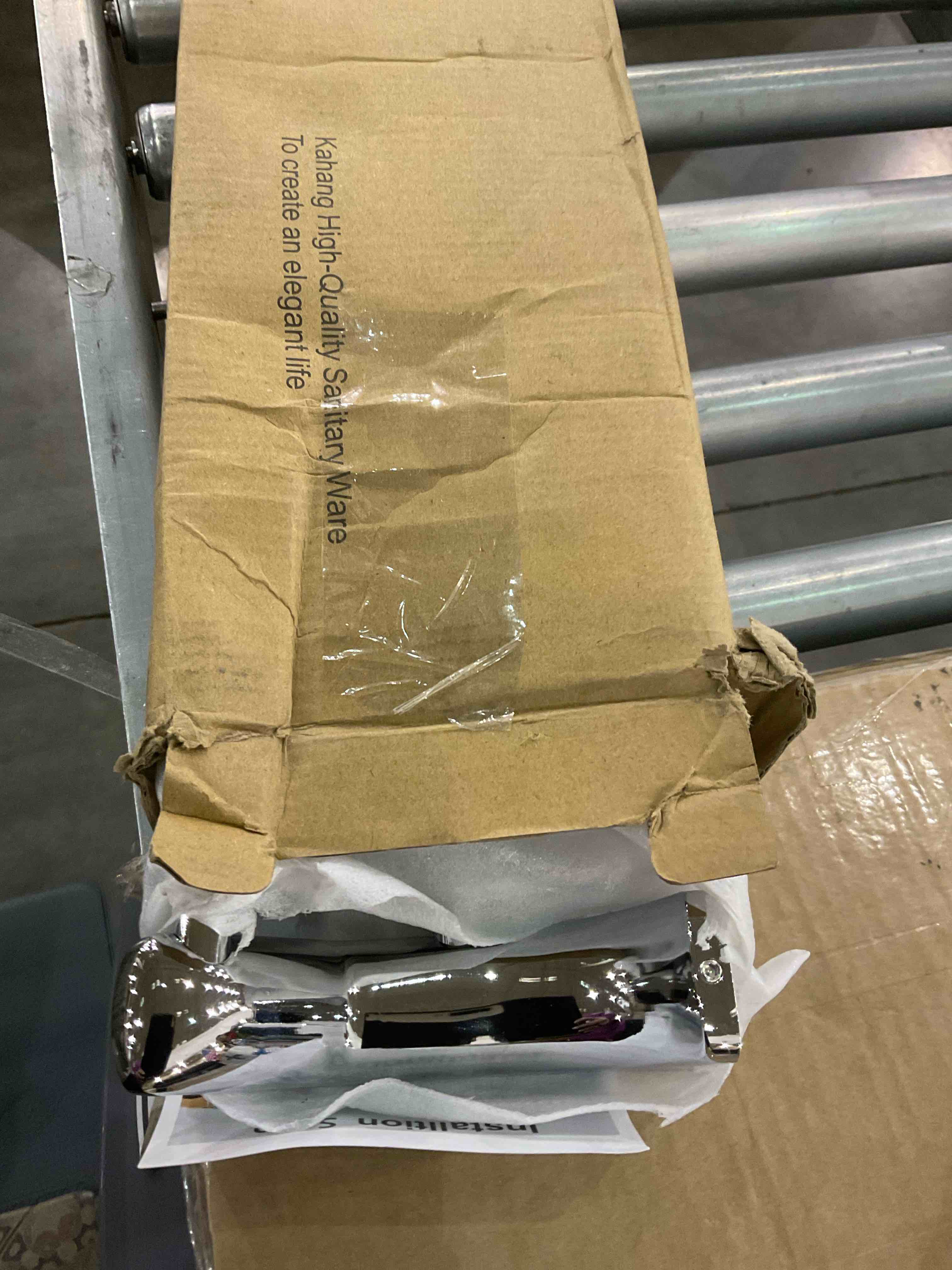 https://s3.amazonaws.com/lotting-images-prod/BargainHunt/EXS01045632_1708347207010.jpeg