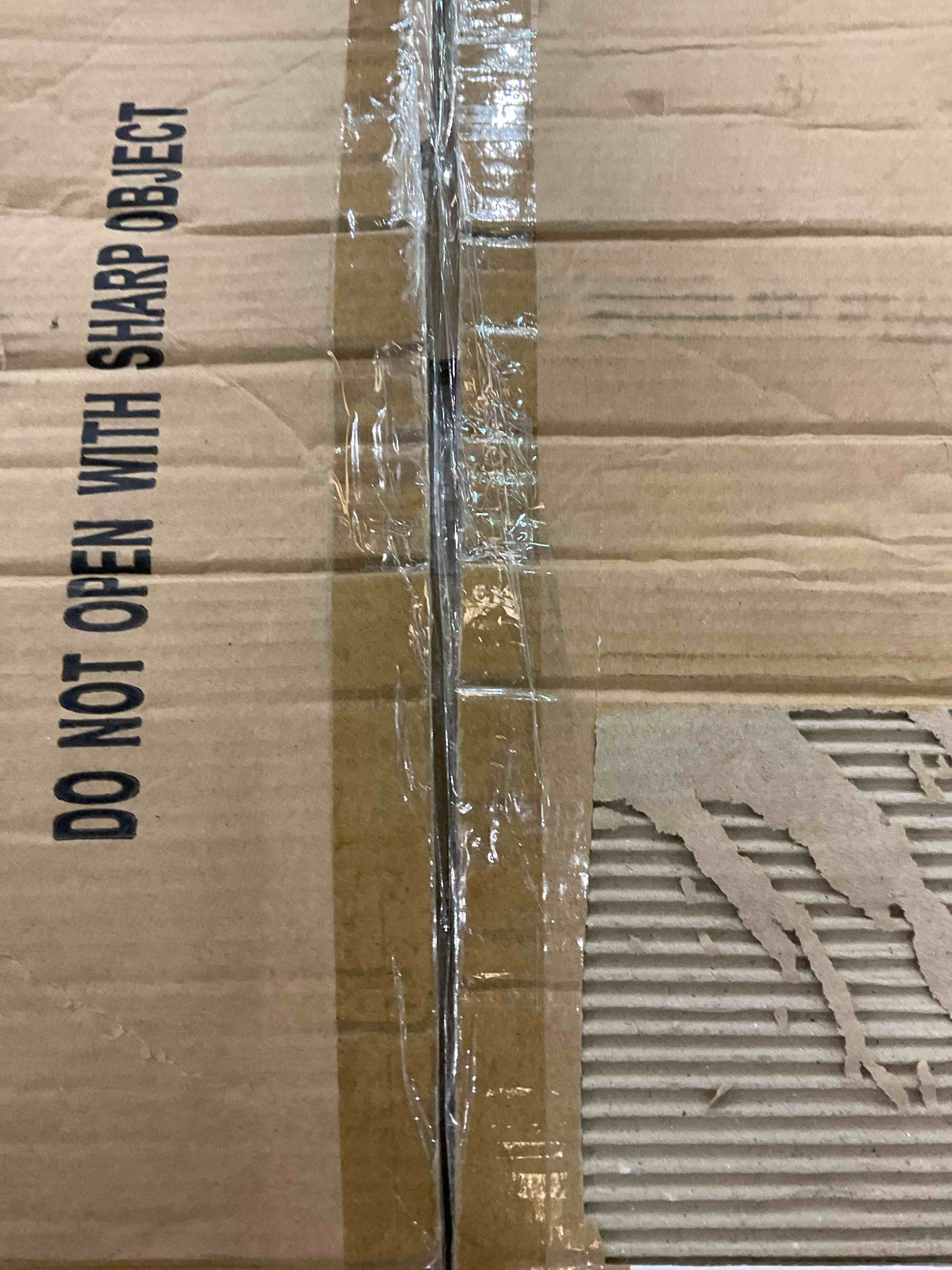 https://s3.amazonaws.com/lotting-images-prod/BargainHunt/EXS01045912_1708529097308.jpeg