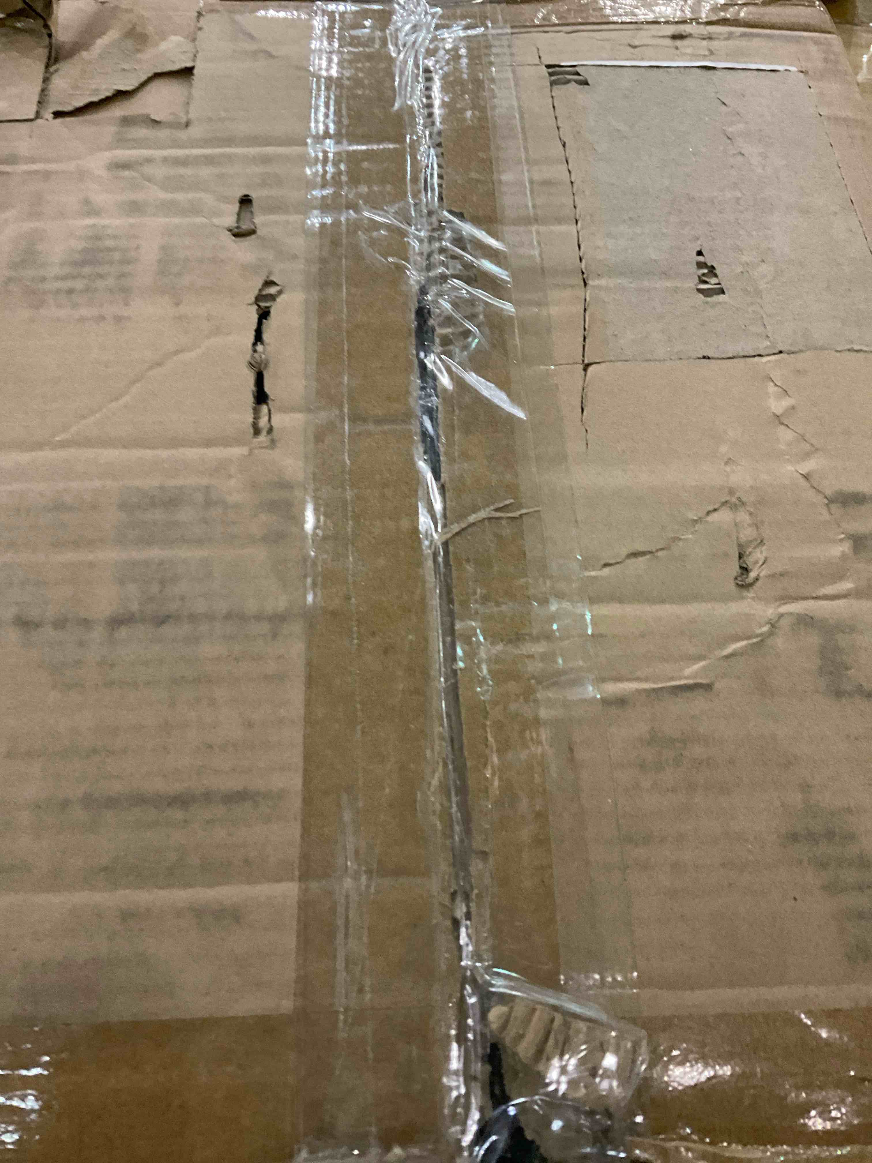 https://s3.amazonaws.com/lotting-images-prod/BargainHunt/EXS01045992_1708608115431.jpeg