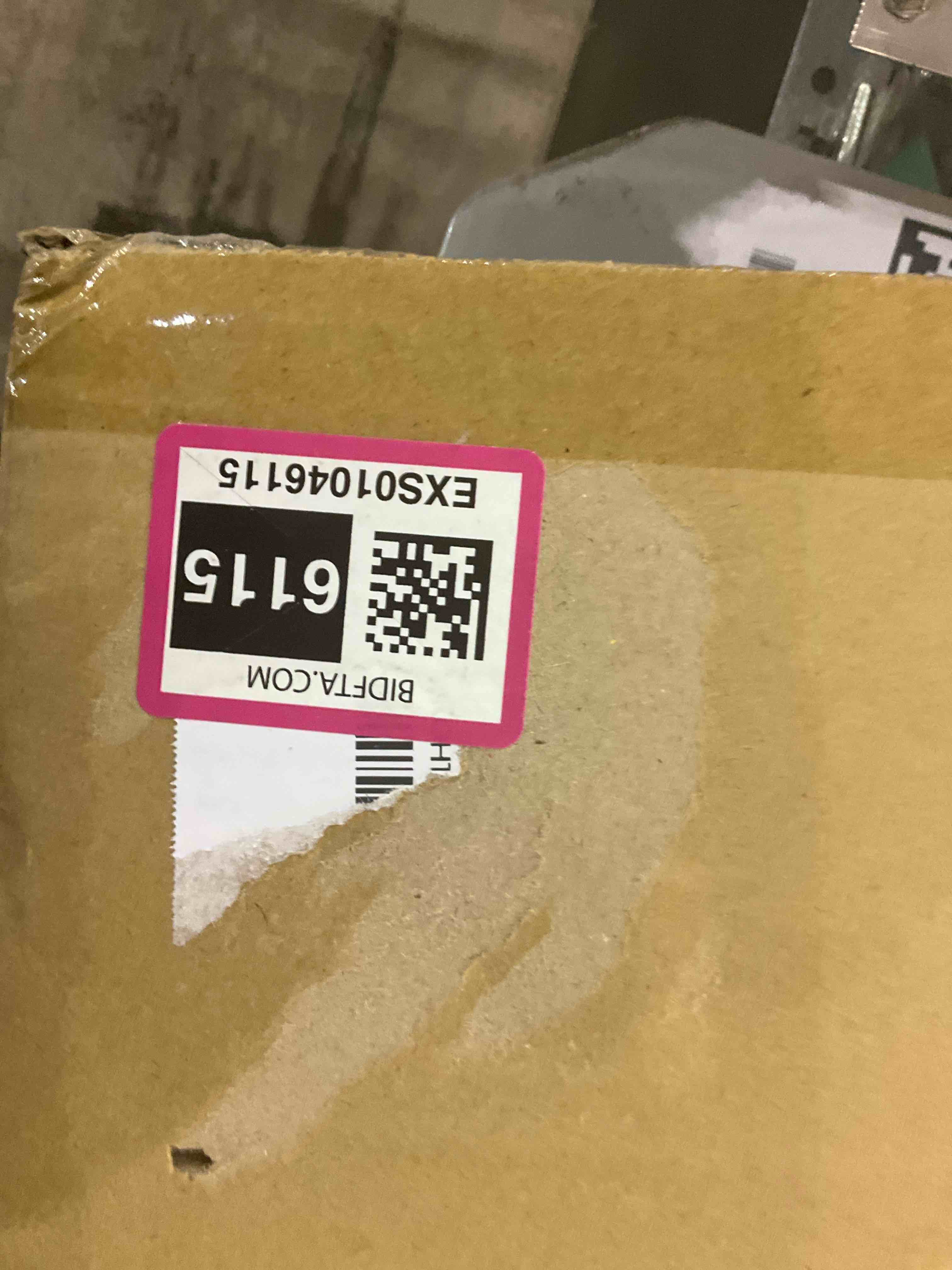 https://s3.amazonaws.com/lotting-images-prod/BargainHunt/EXS01046115_1707395916798.jpeg