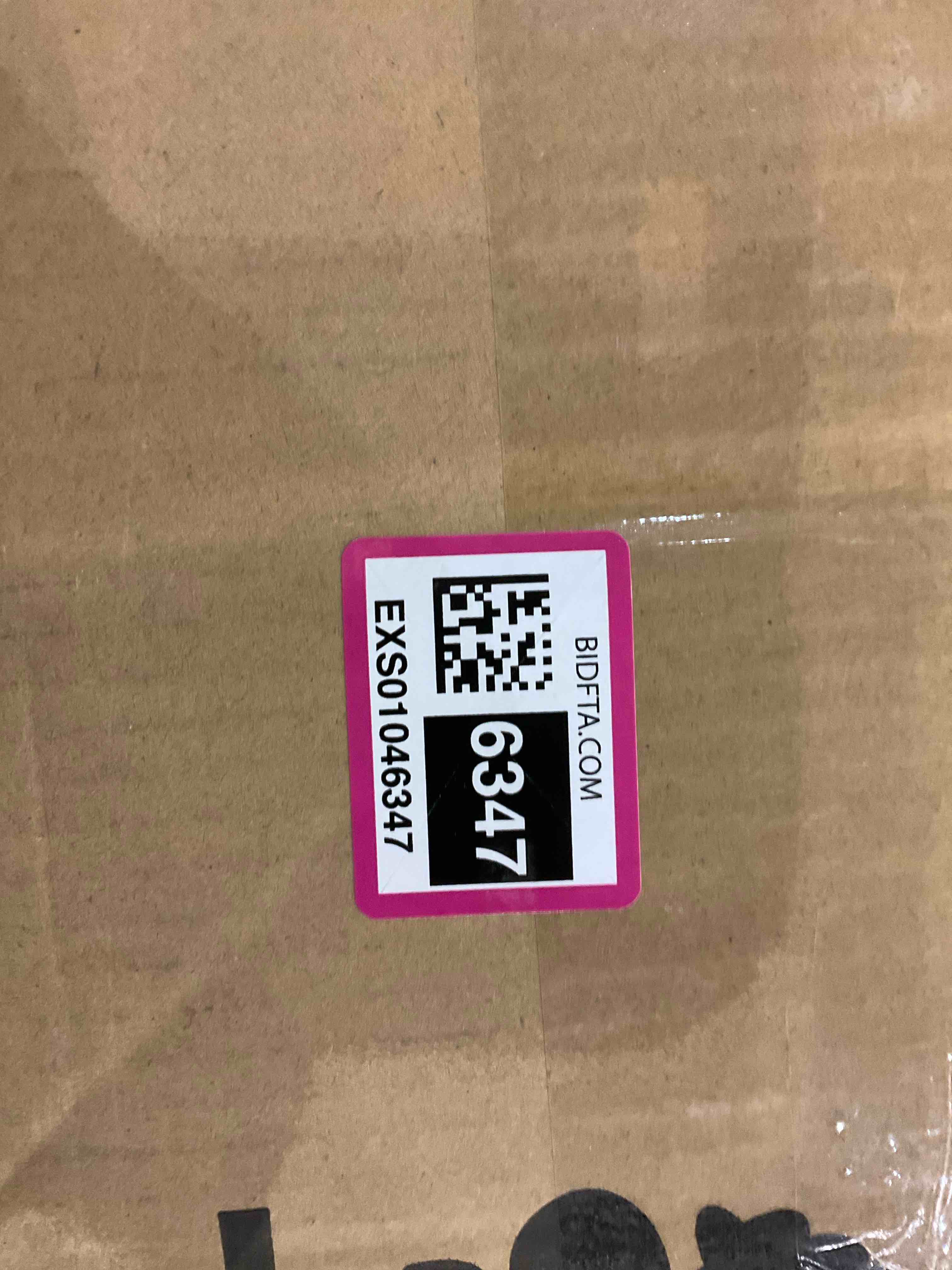 https://s3.amazonaws.com/lotting-images-prod/BargainHunt/EXS01046347_1707828608294.jpeg