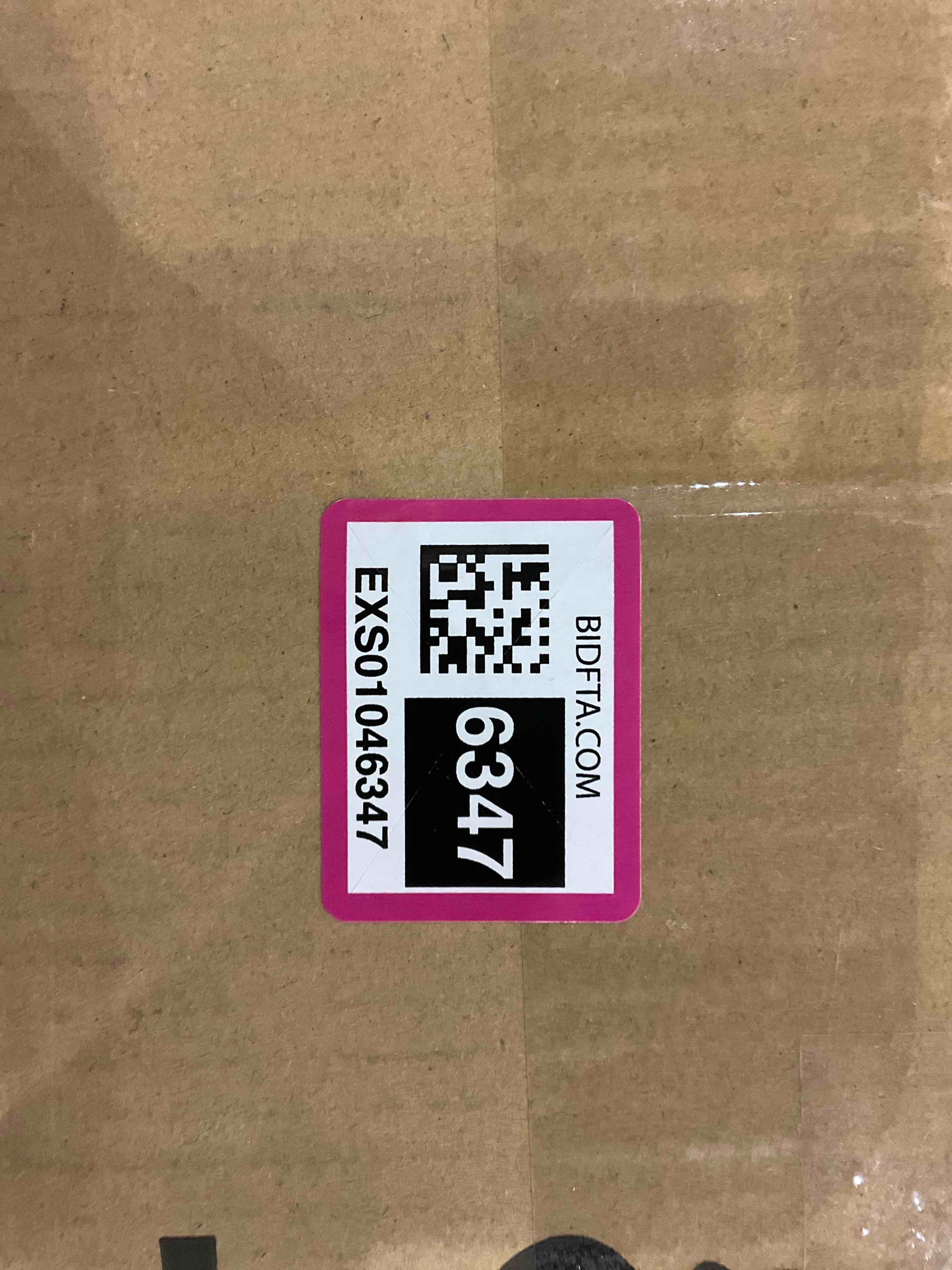 https://s3.amazonaws.com/lotting-images-prod/BargainHunt/EXS01046347_1707828609149.jpeg