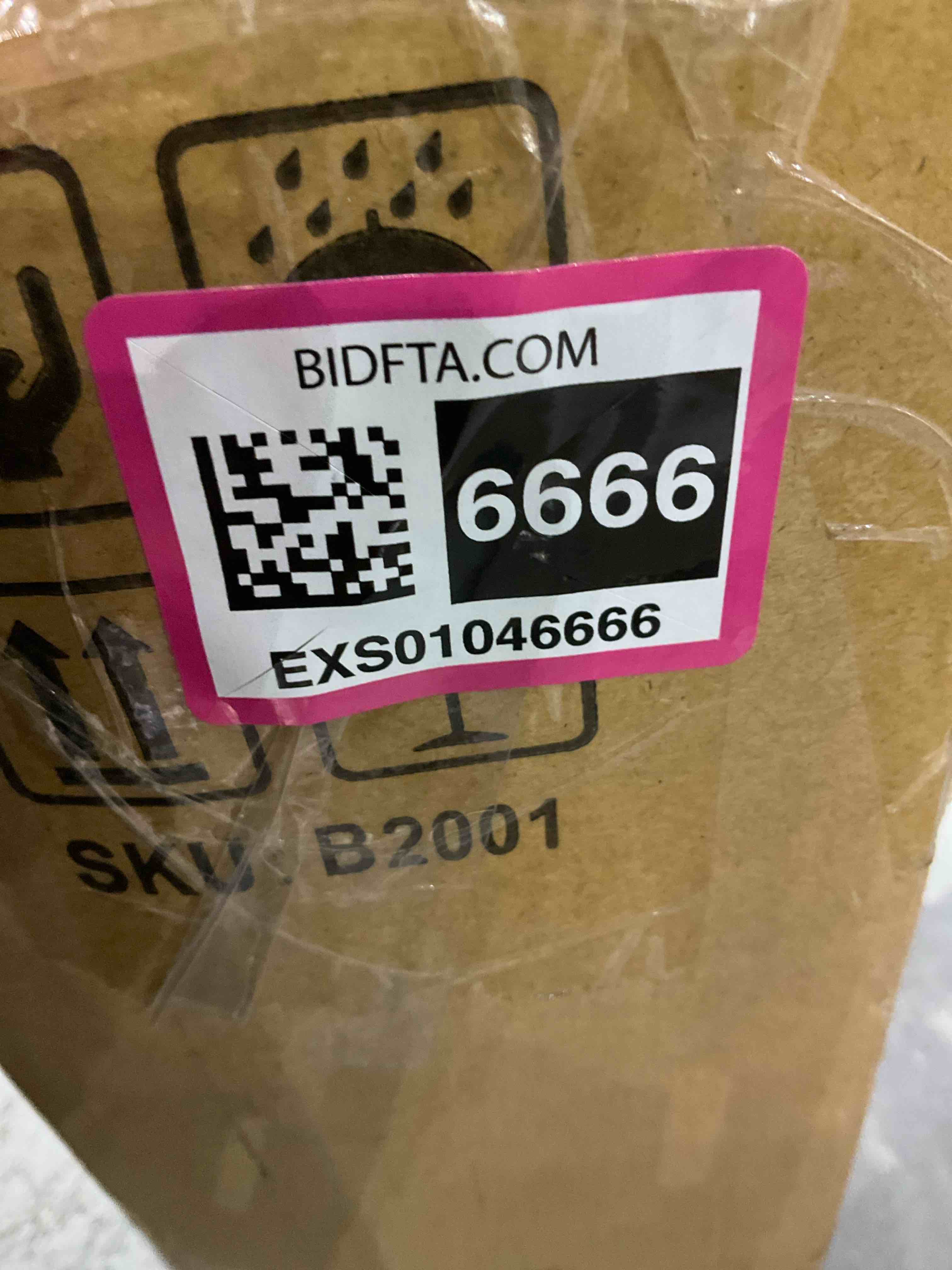 https://s3.amazonaws.com/lotting-images-prod/BargainHunt/EXS01046666_1707999542100.jpeg