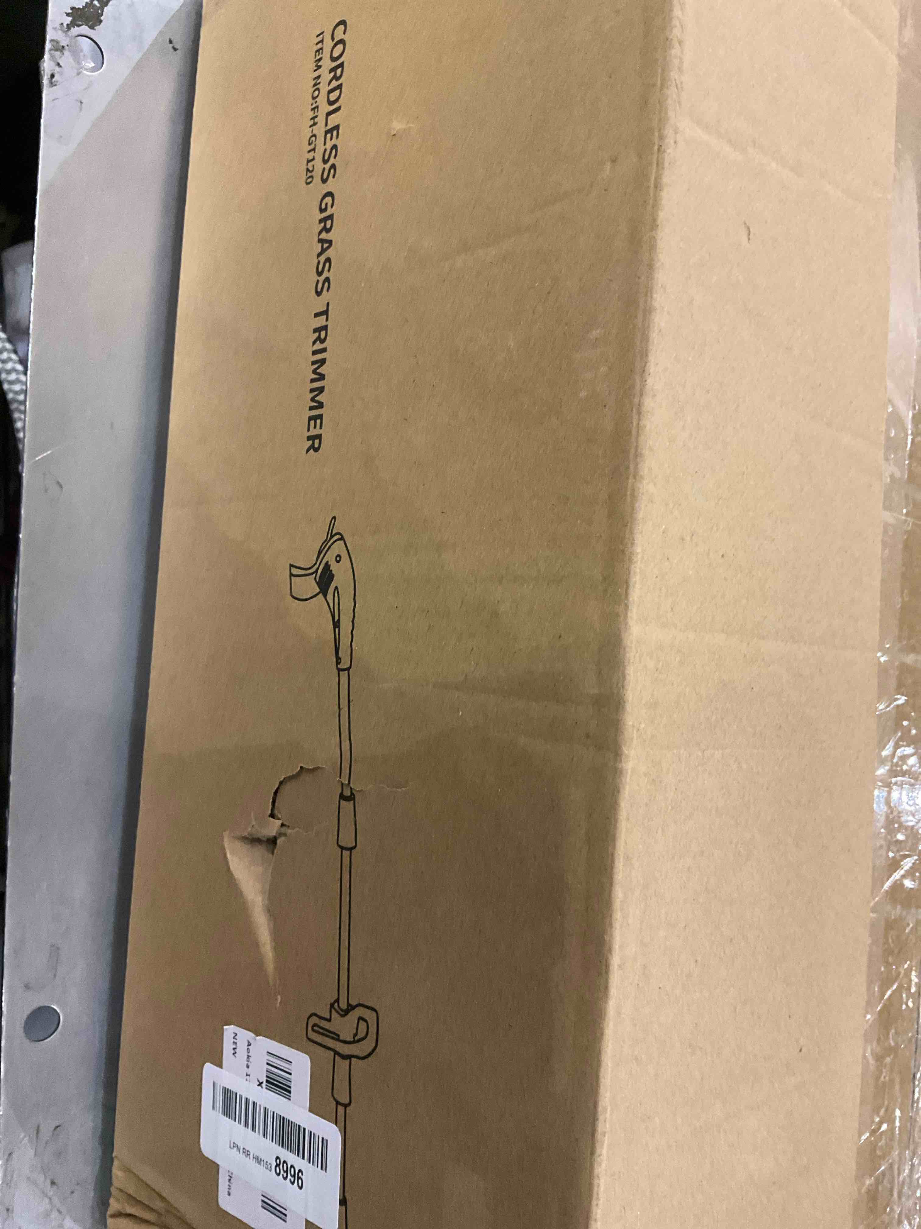 https://s3.amazonaws.com/lotting-images-prod/BargainHunt/EXS01046667_1707999650411.jpeg