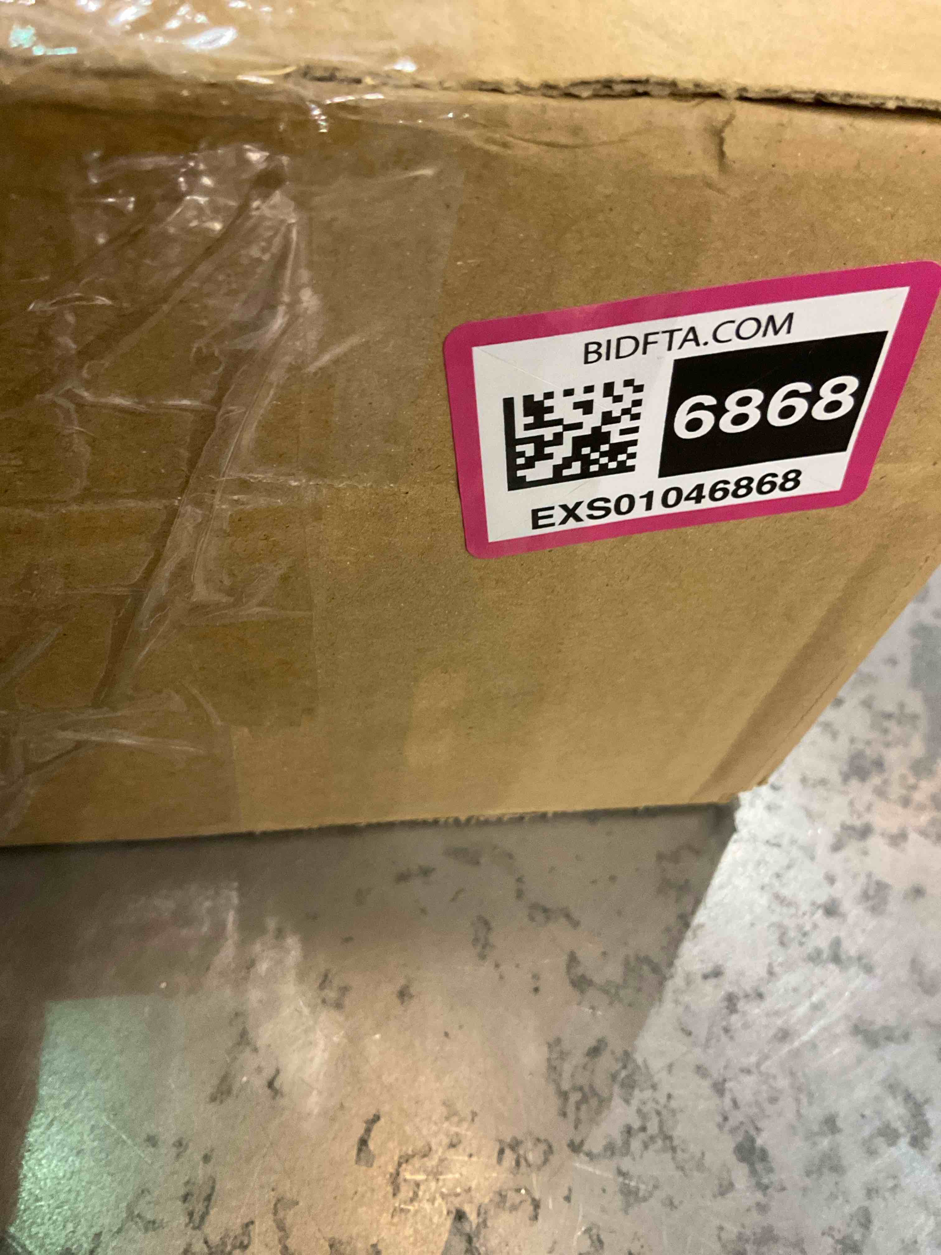 https://s3.amazonaws.com/lotting-images-prod/BargainHunt/EXS01046868_1708101877958.jpeg